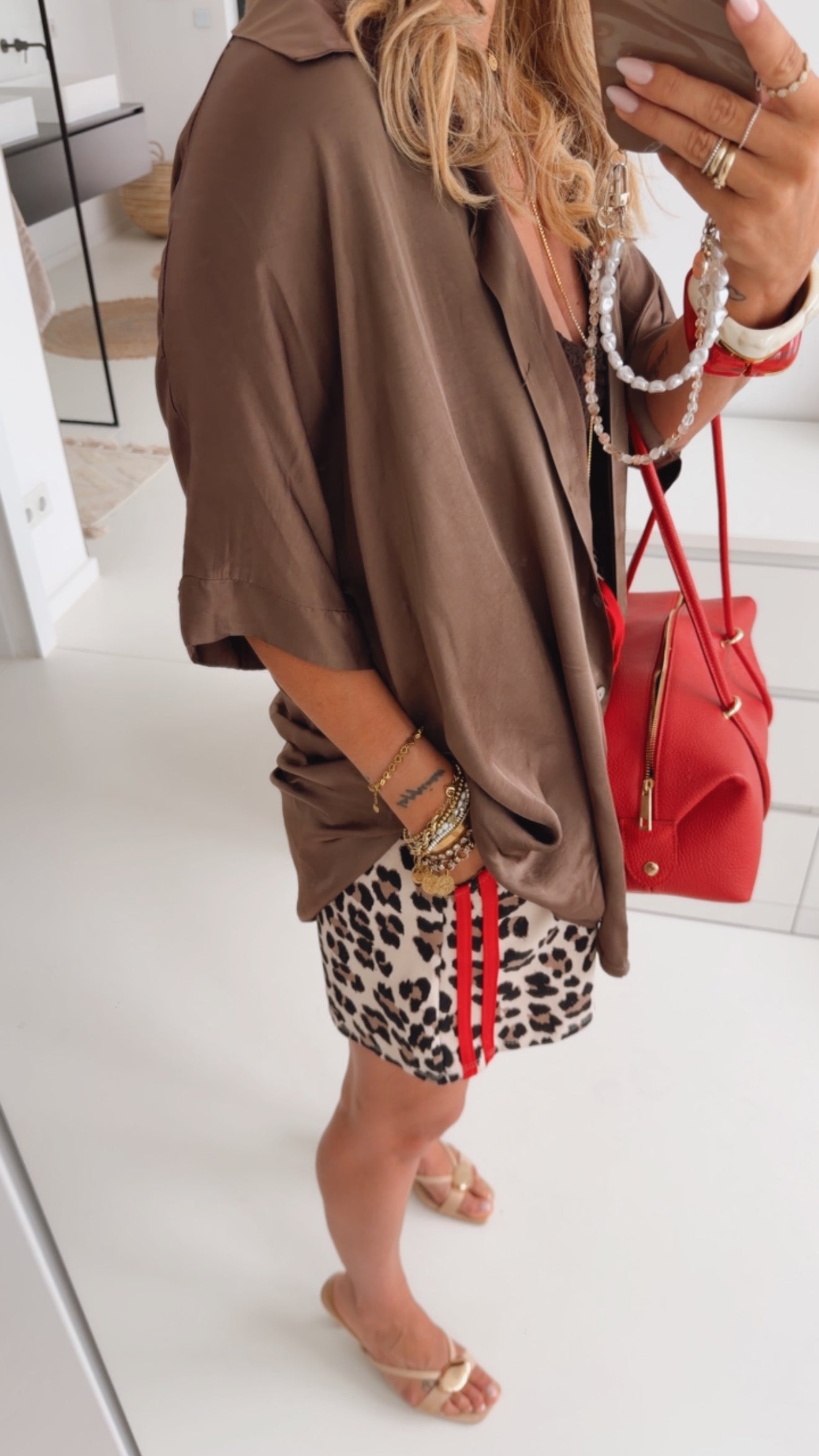 Leo Shorts Side Stripes