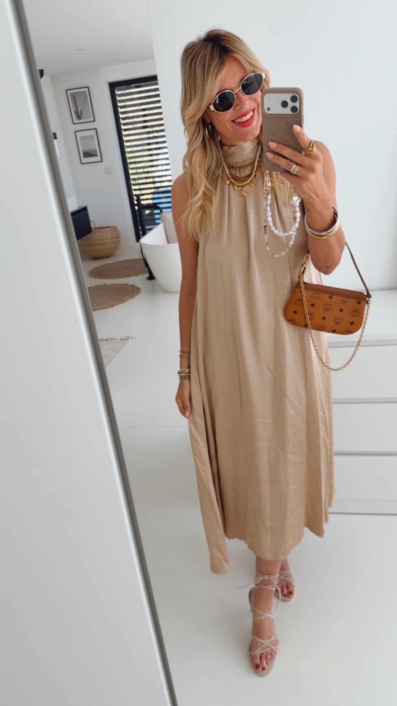 Kleid Neck Tie