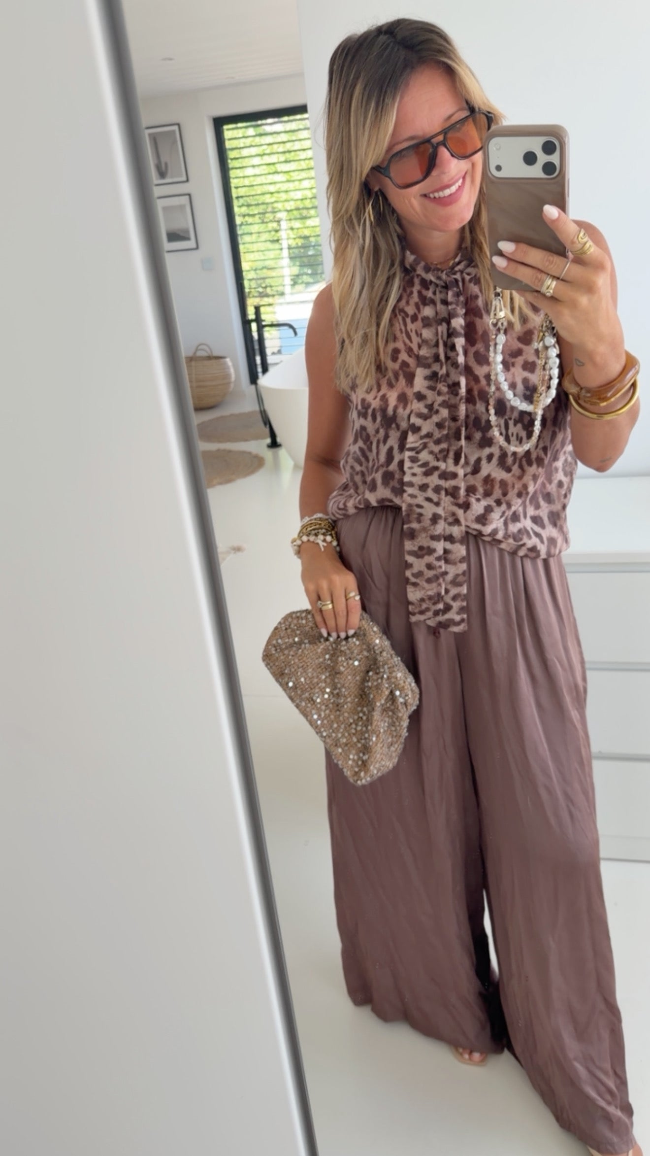 Silky Loose Hose