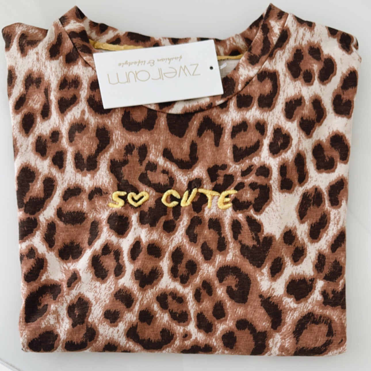 T-Shirt Leo "So Cute"