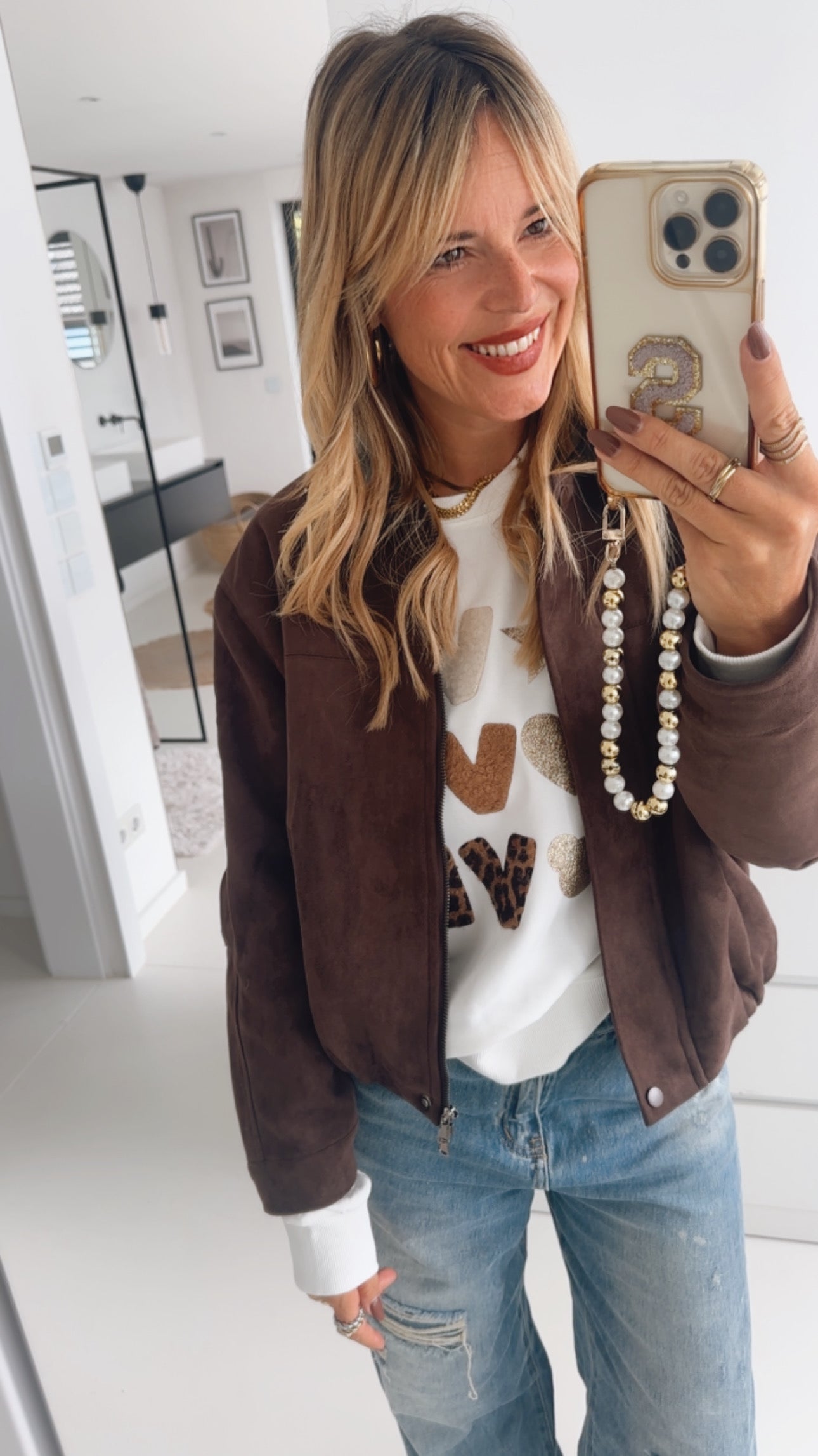Classic Pullover Love