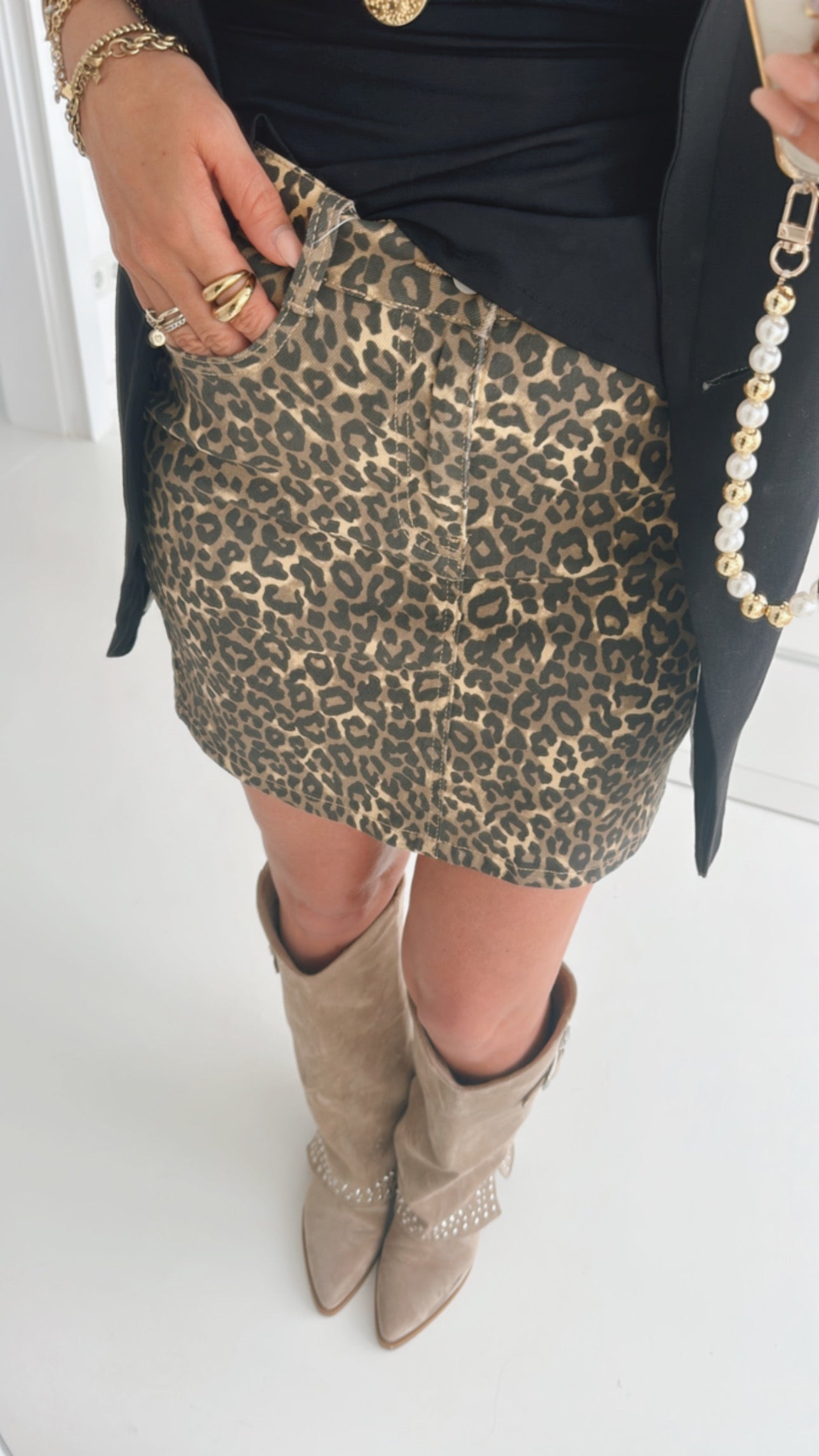 Mini Rock Leo Jeans