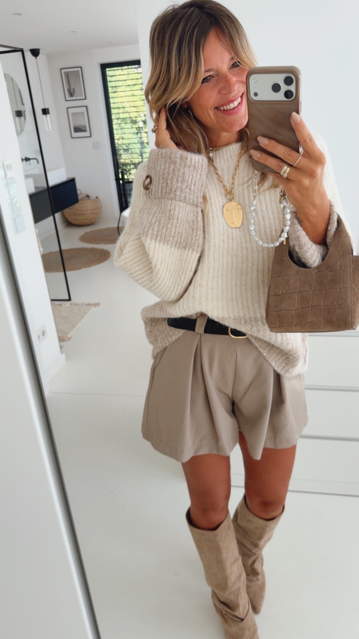 Everyday Shorts mit Gürtel