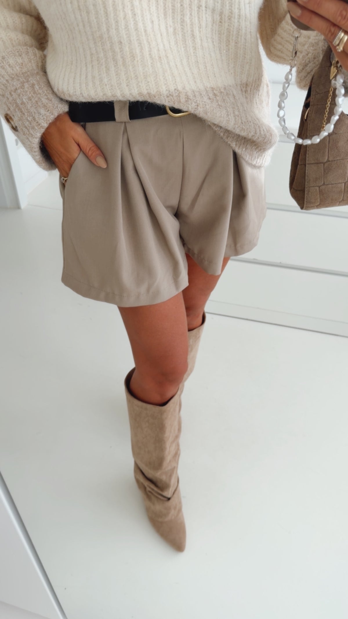 Everyday Shorts mit Gürtel