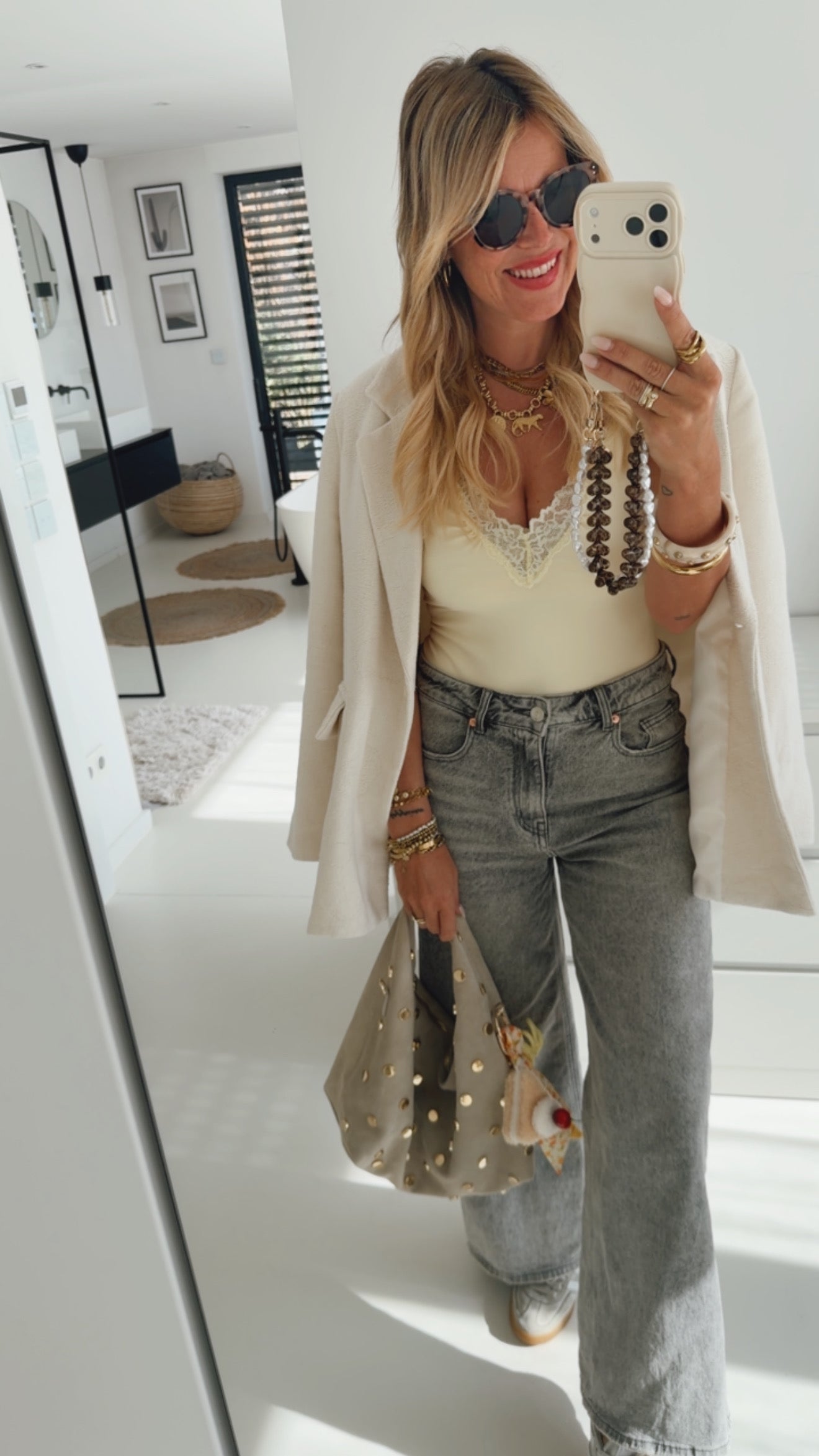 Body Lace Ausschnitt