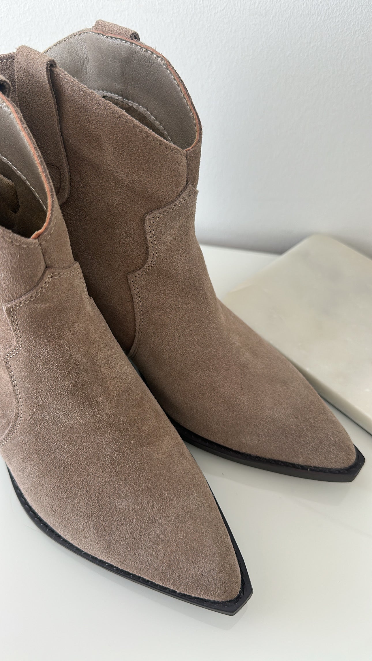 Short Boots