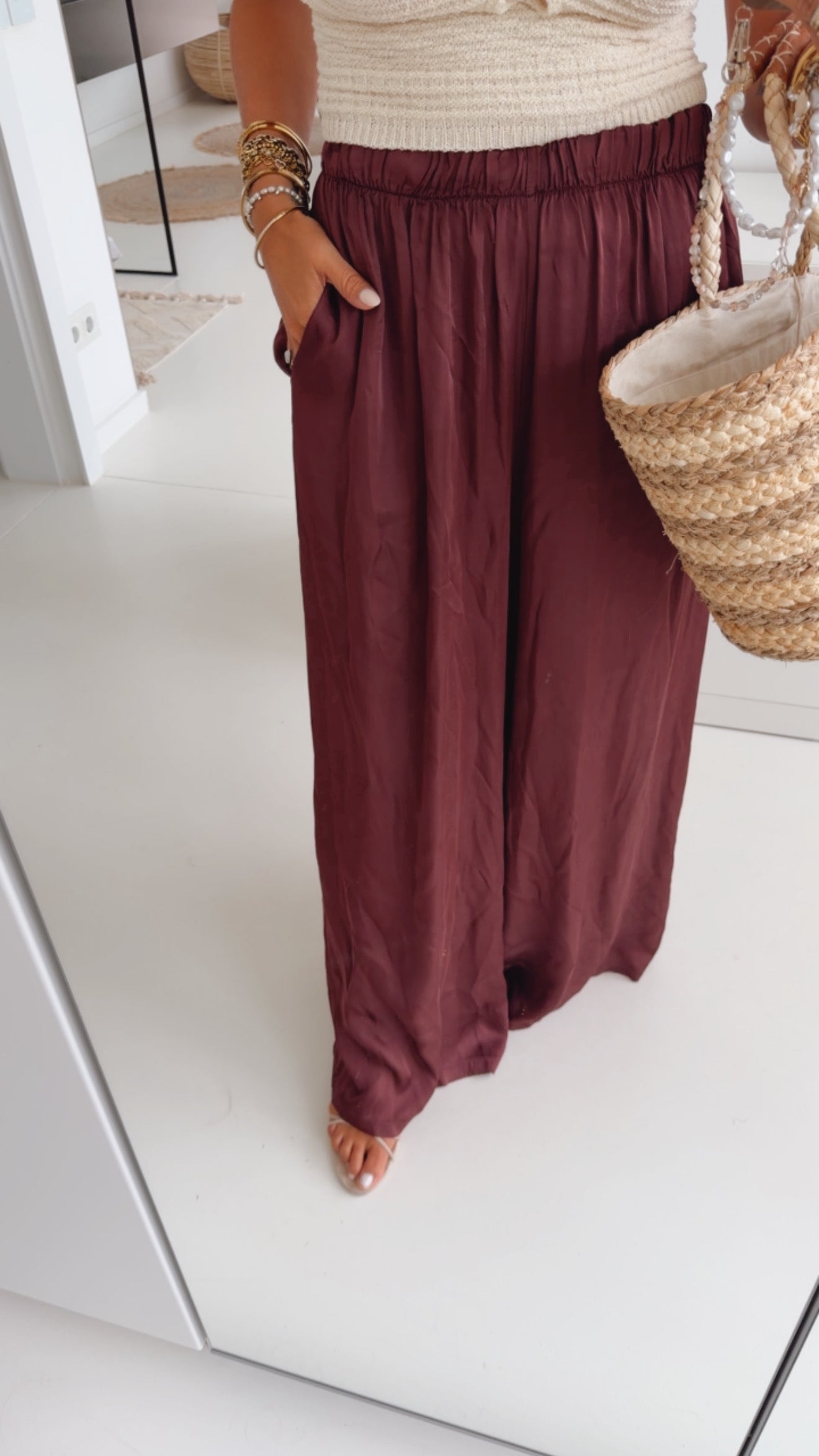 Silky Loose Hose