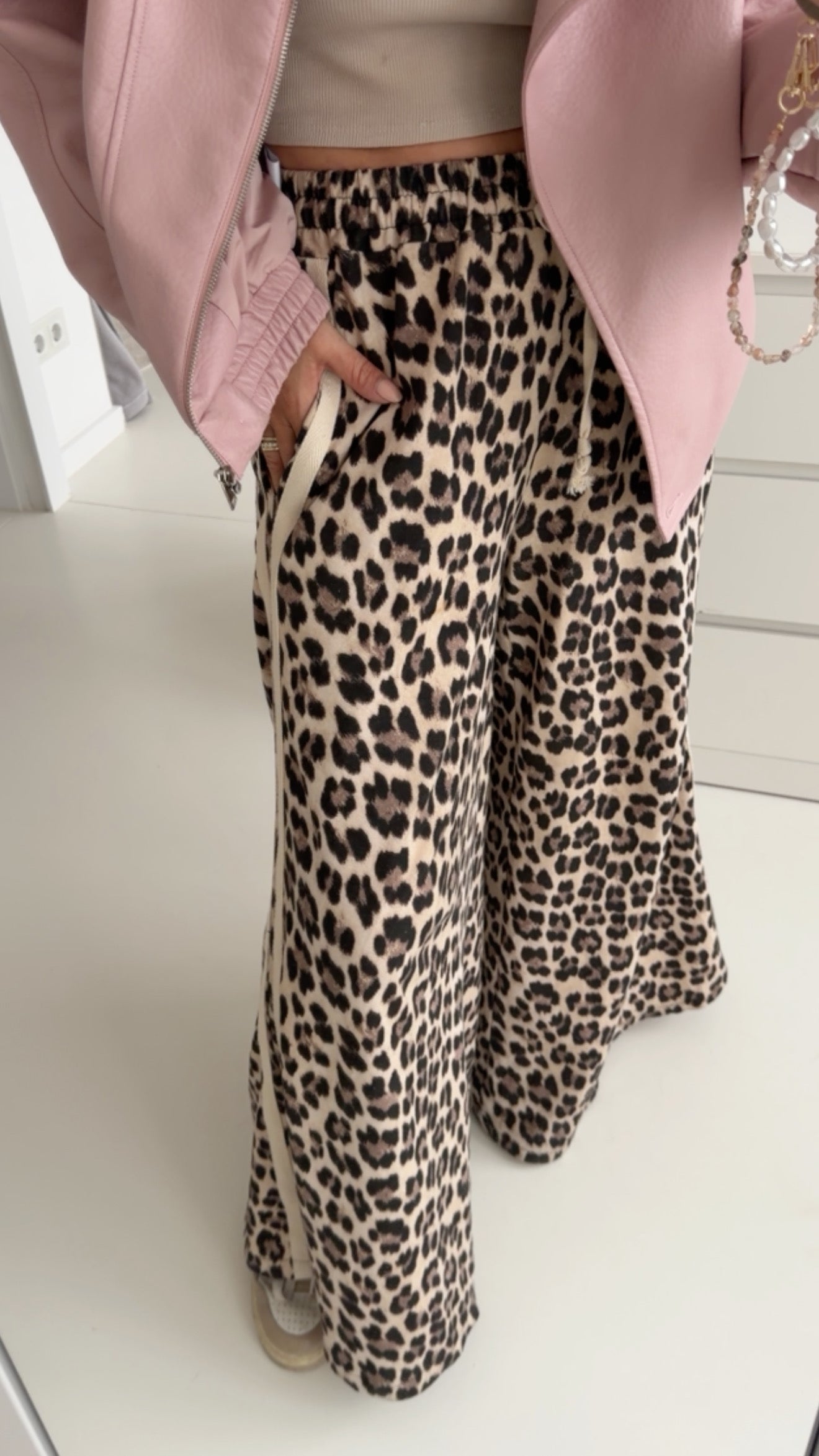 Loose Leo Jogpants Stripes