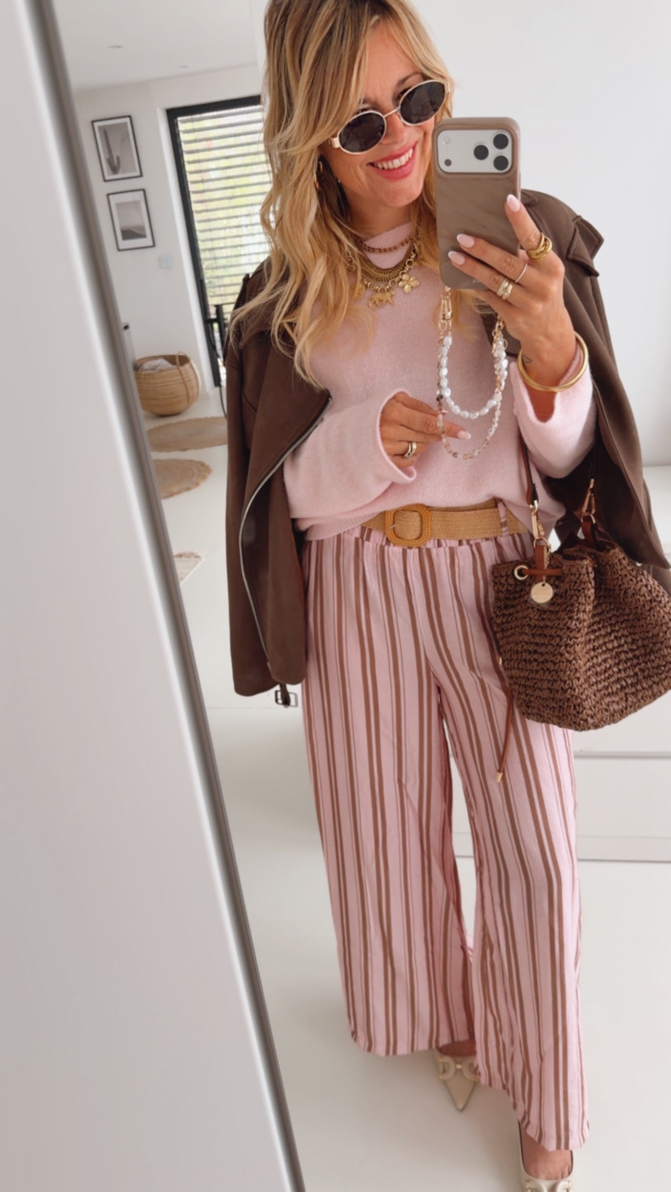 Loose Hose Stripes mit Bast Gürtel