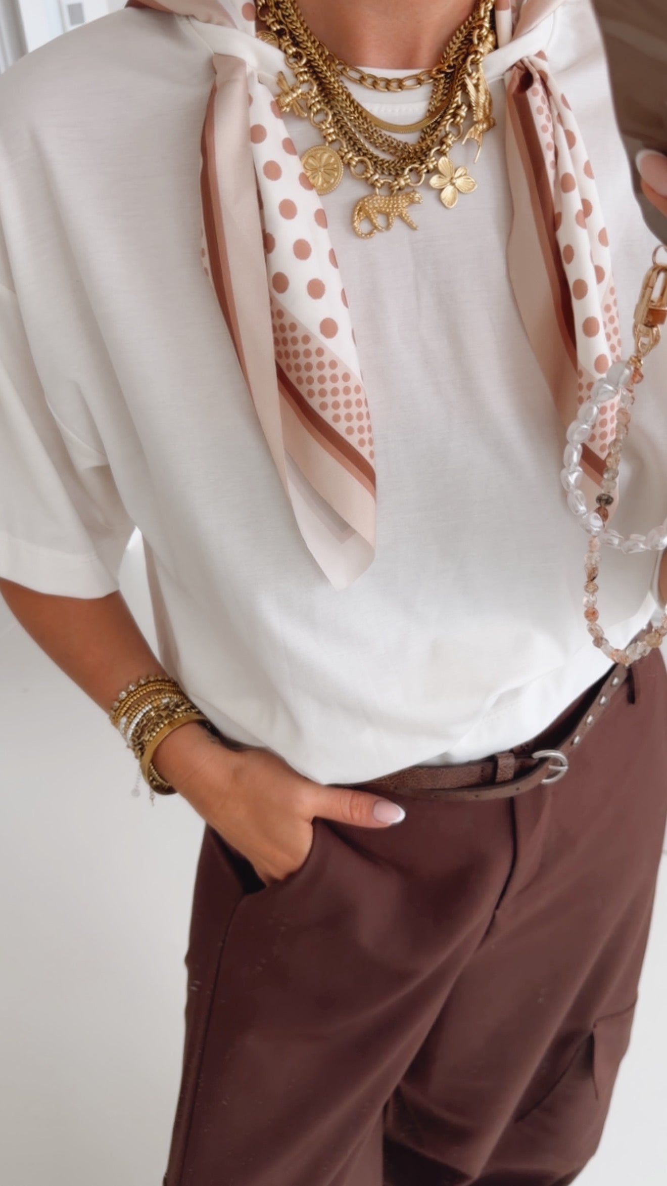 Boxy T-Shirt mit Tuch