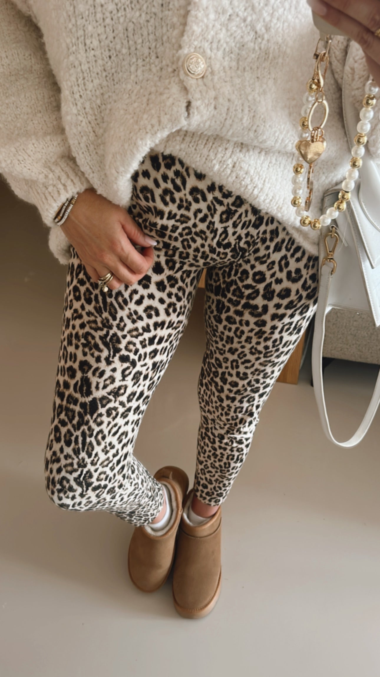 Everyday Leo Leggings
