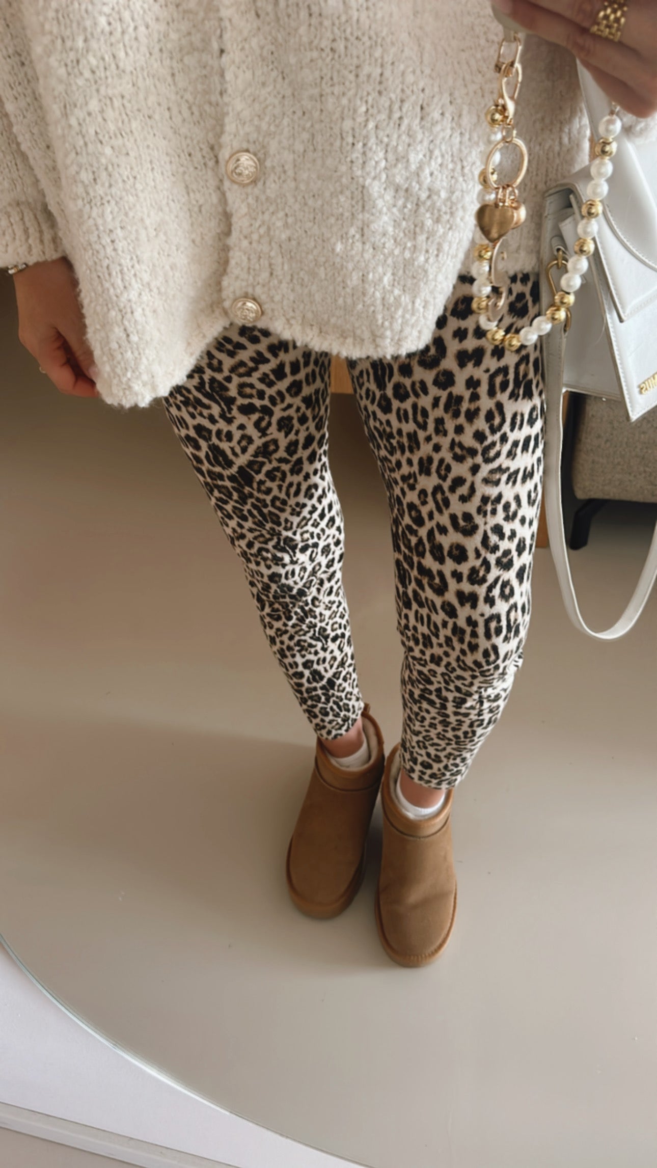 Everyday Leo Leggings