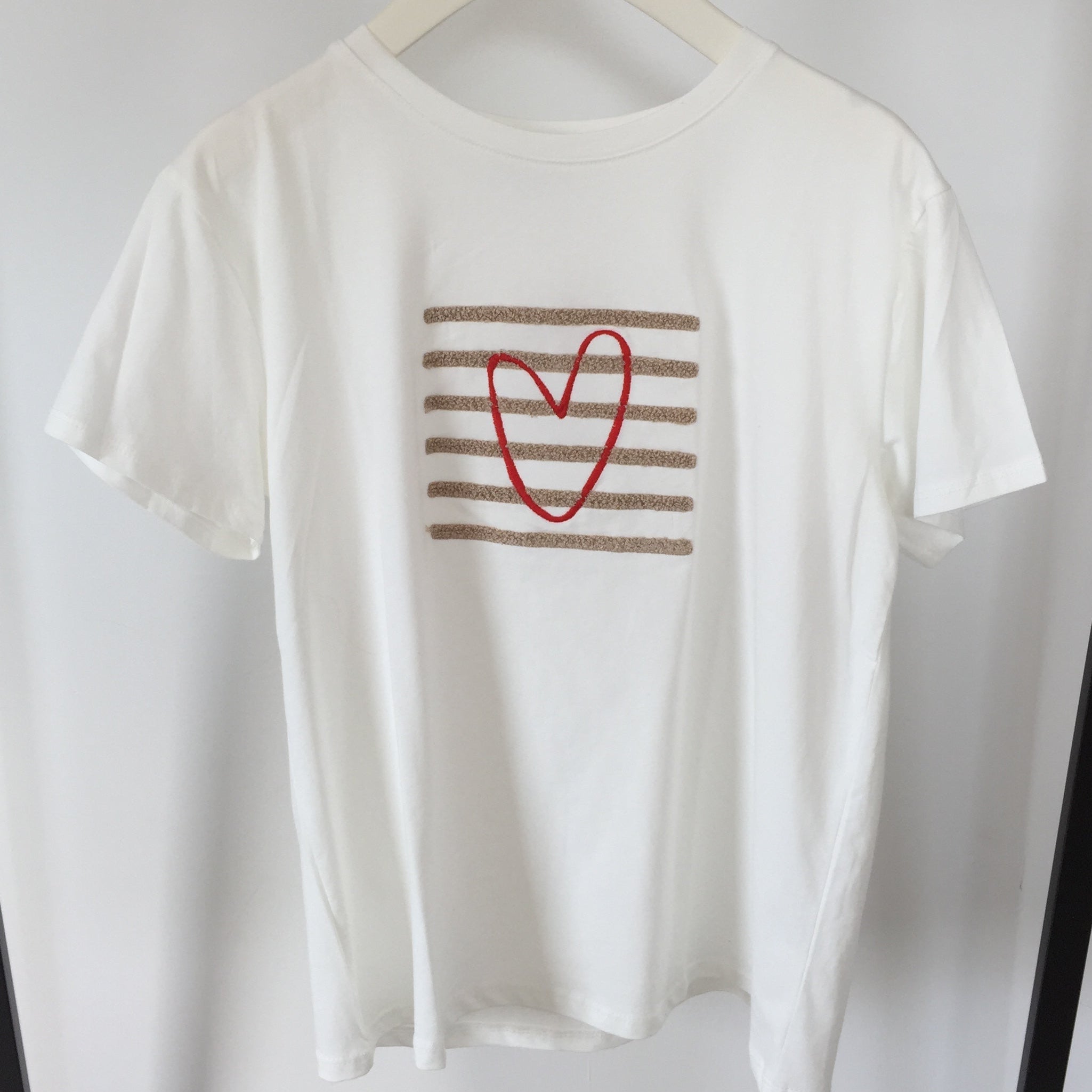 T-Shirt Heart and Stripes