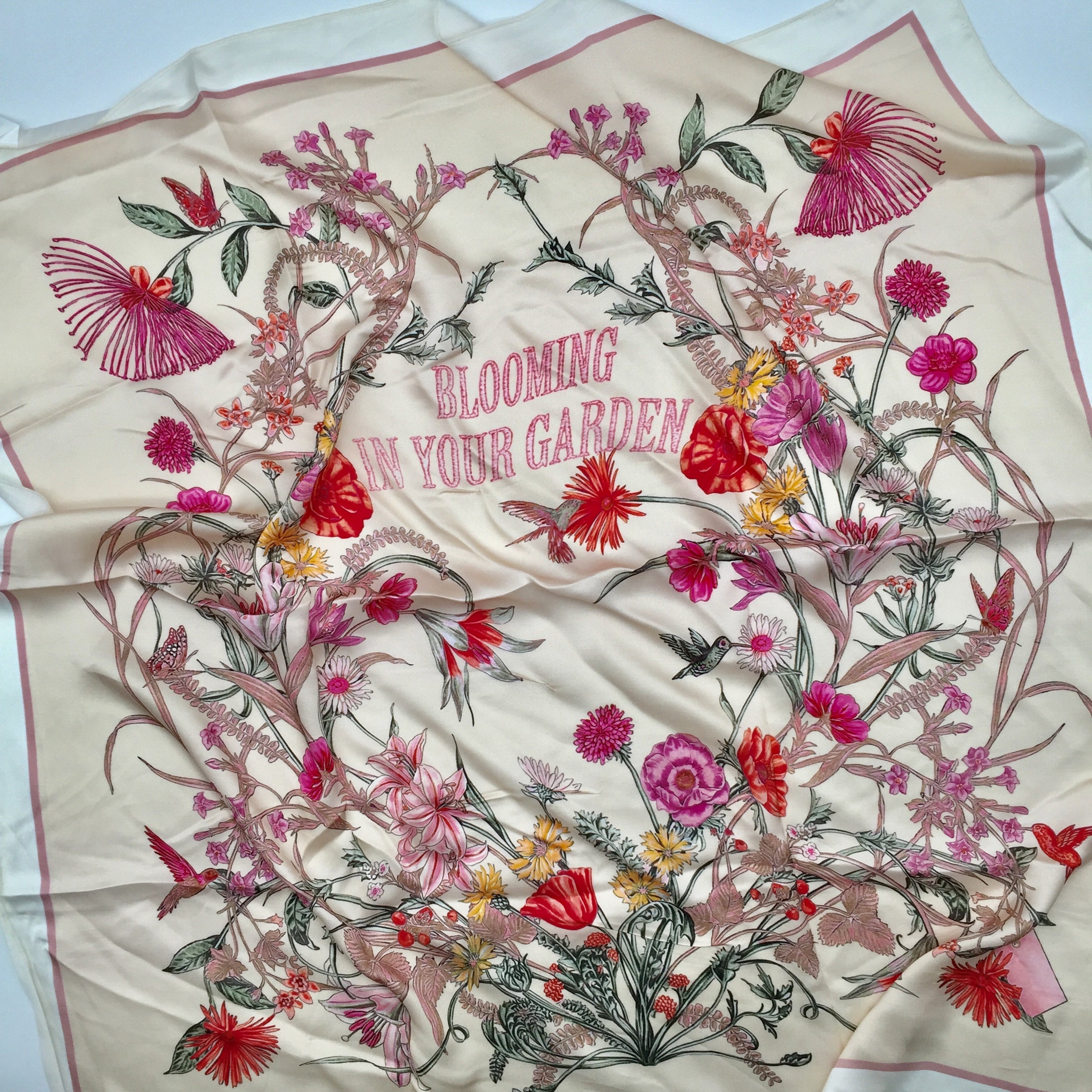 Square Tuch Flowers
