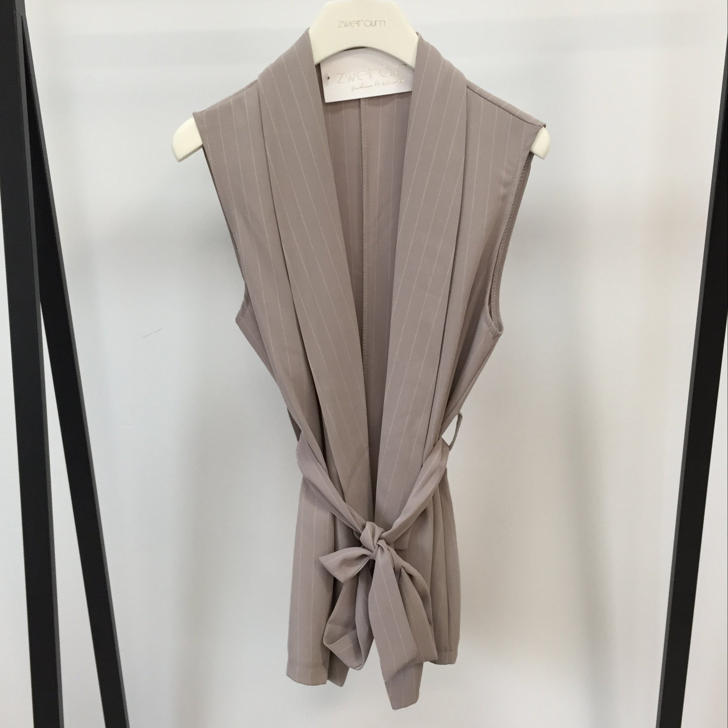Weste mit Band Fine Pin Stripes
