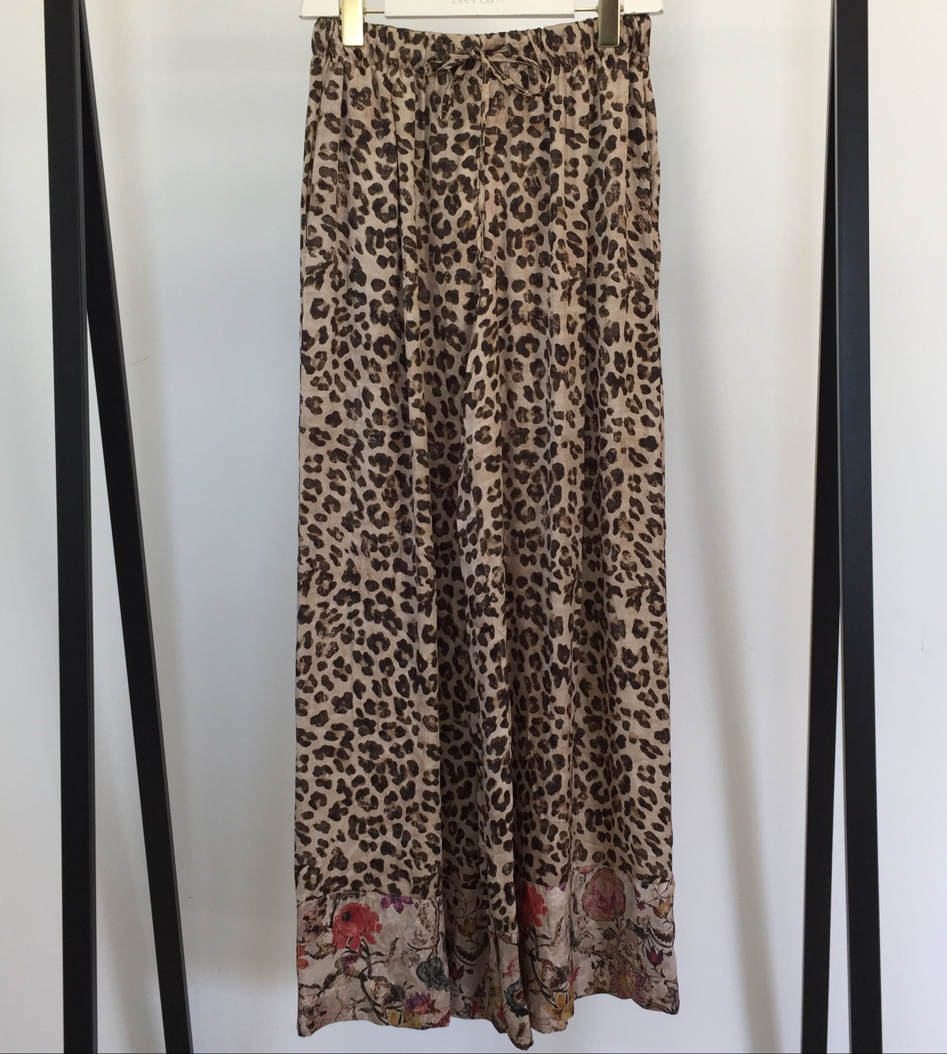 Leo Loose Hose