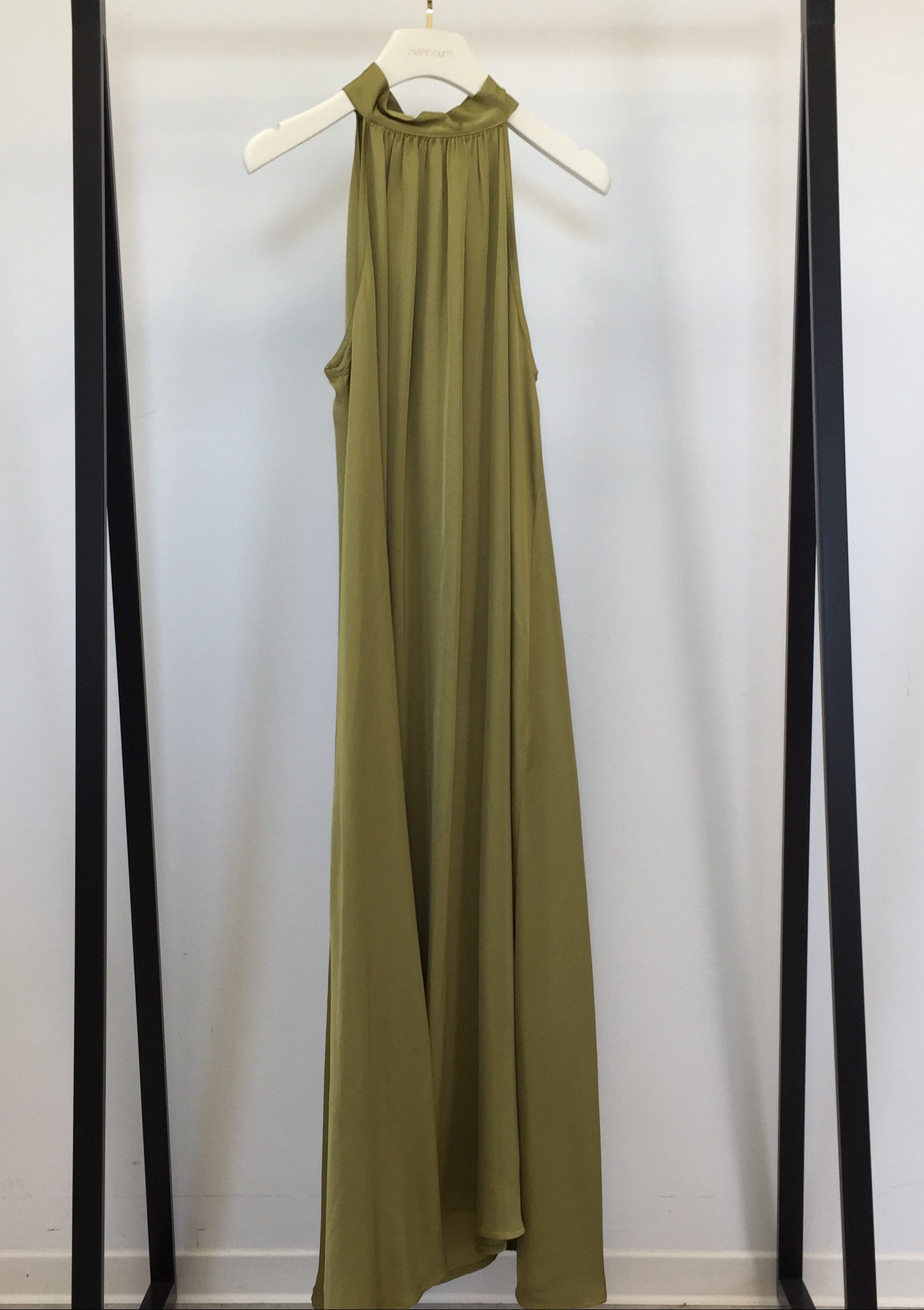Kleid Neck Tie