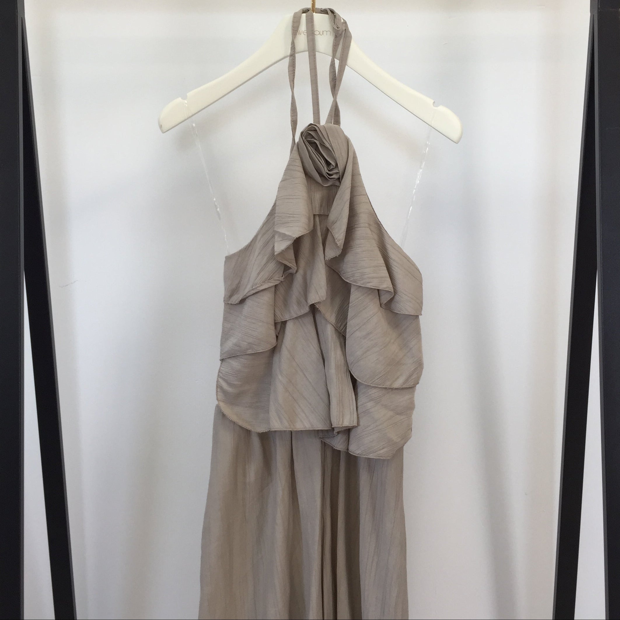 Neckholder Jumpsuit Structured Volants
