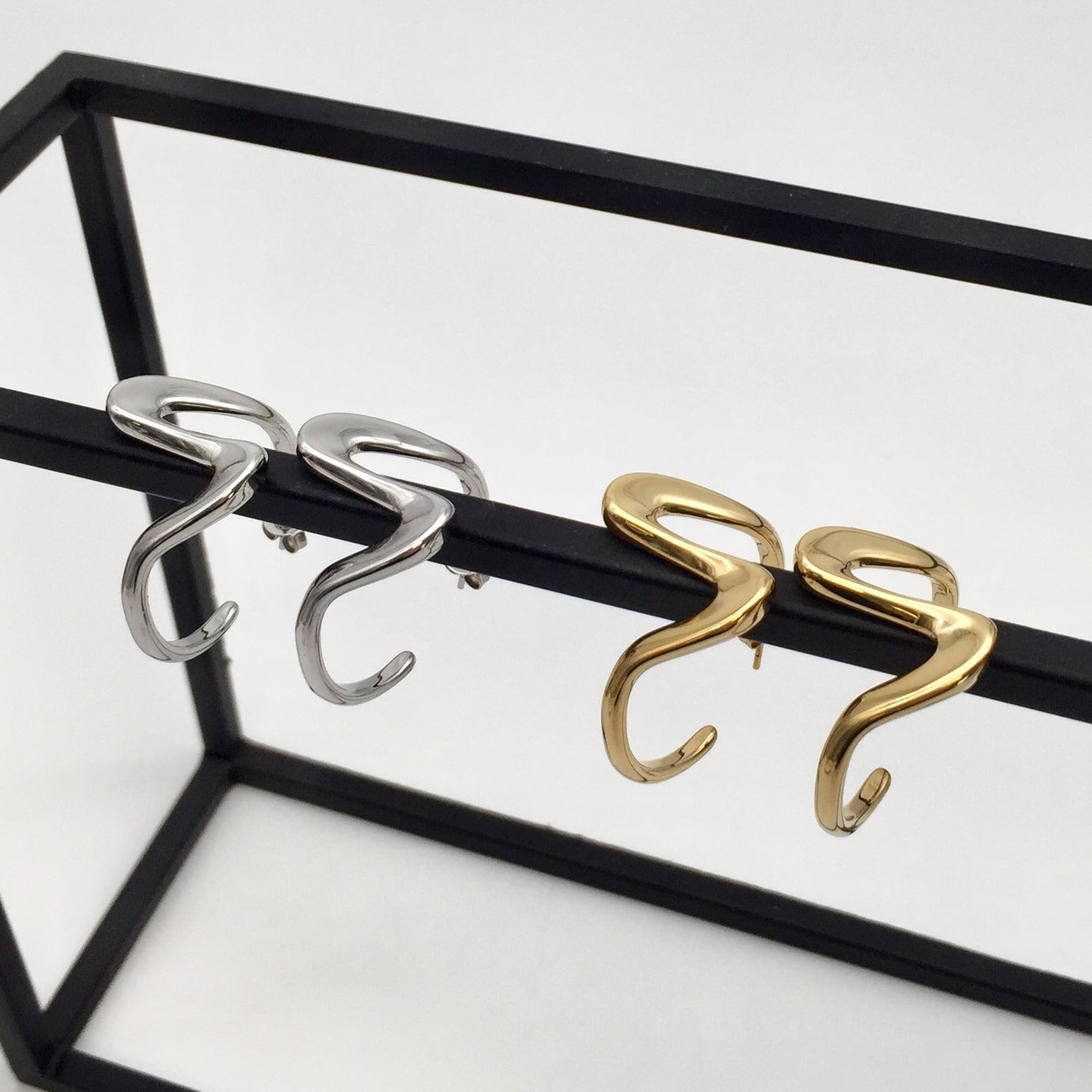 Ohrringe Hoops Zig Zag