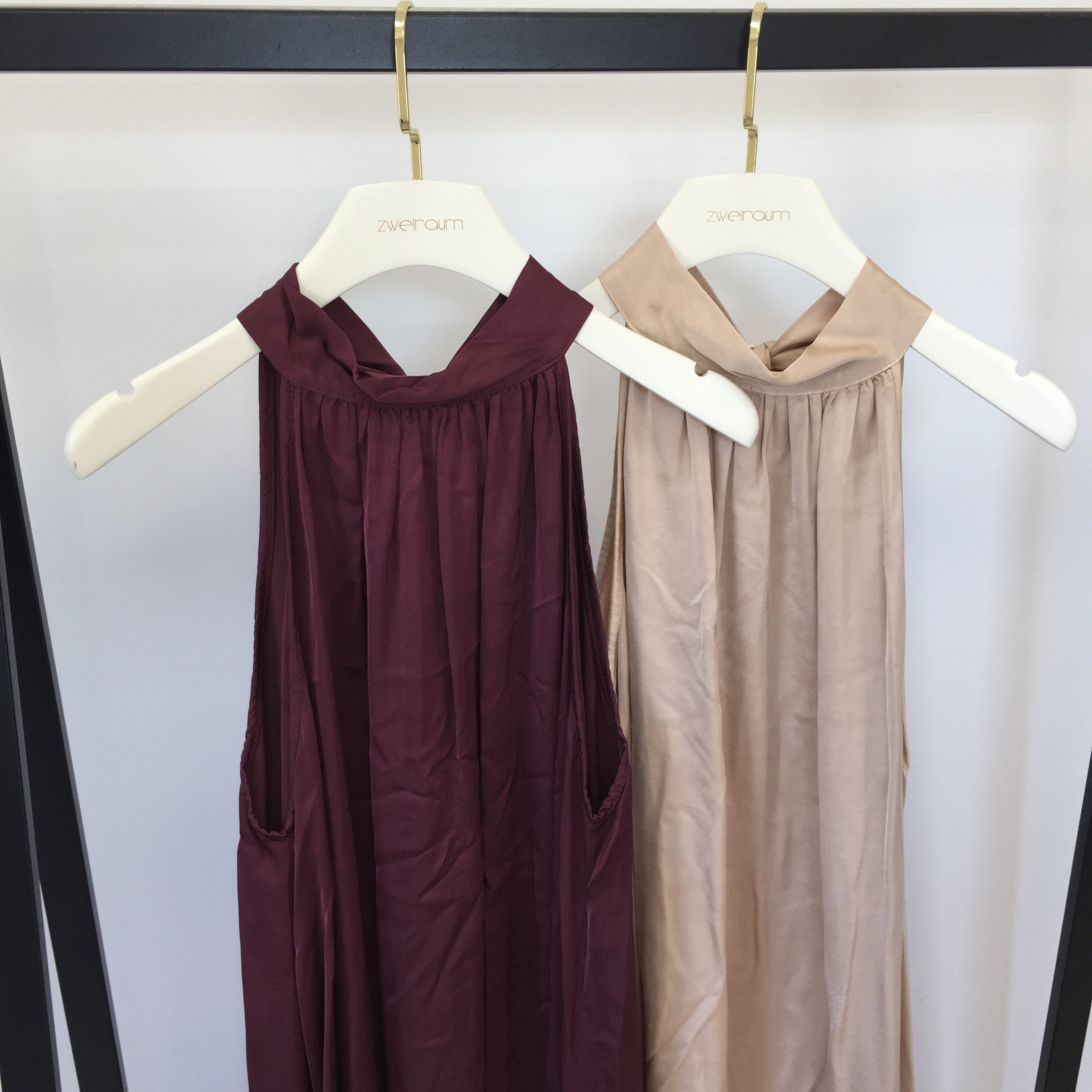 Kleid Neck Tie