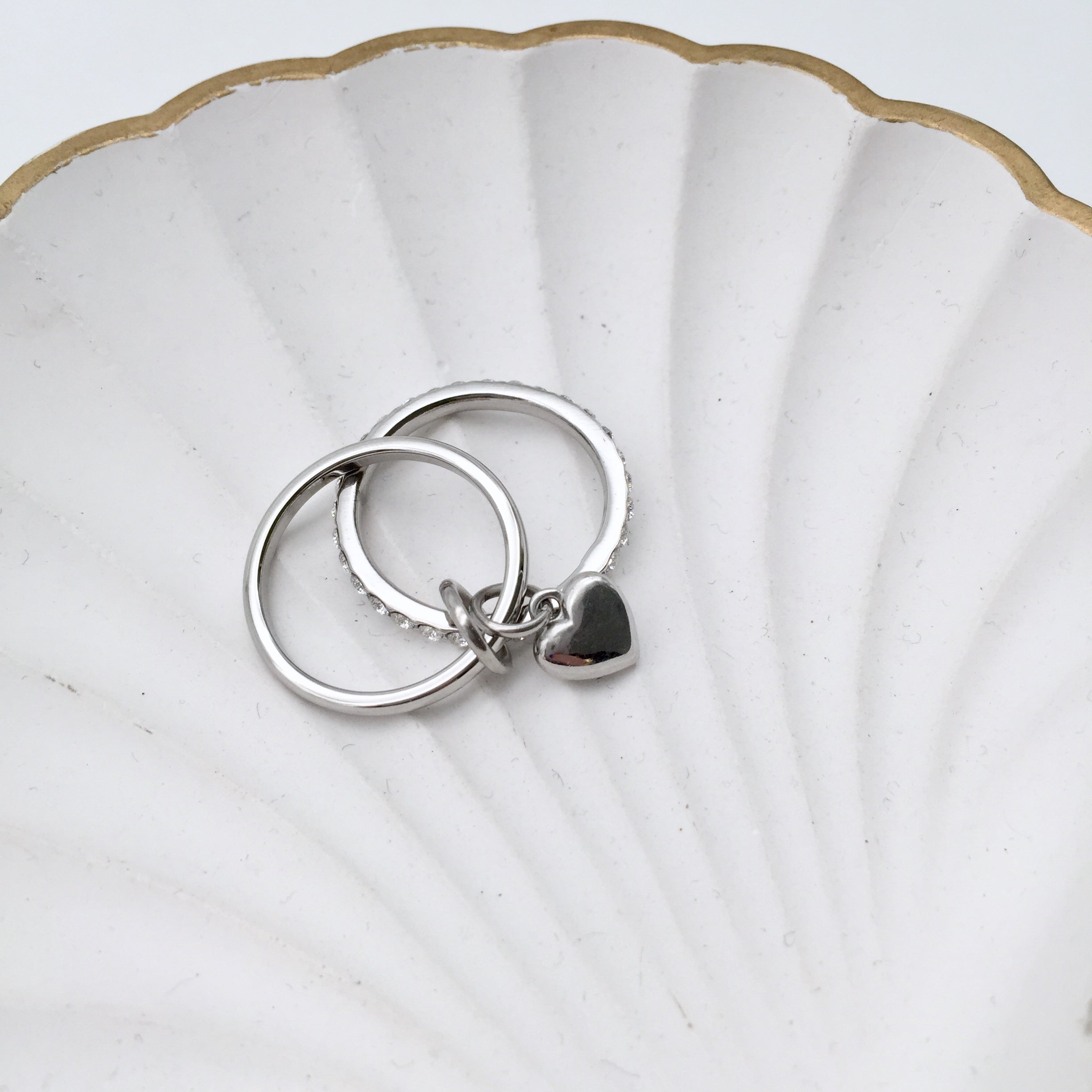 Double Ring Hanging Heart