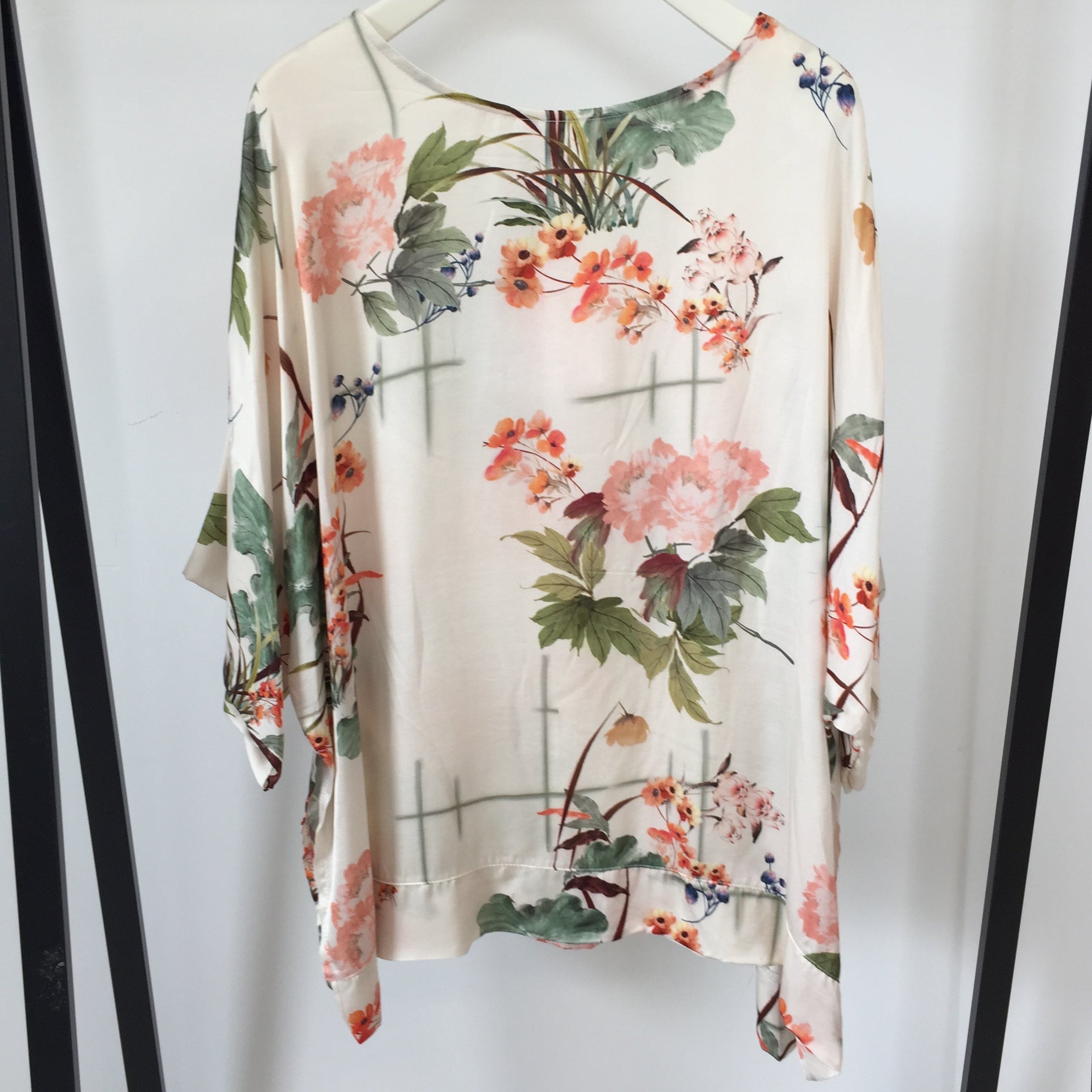 Loose Shirt Garden Vibes