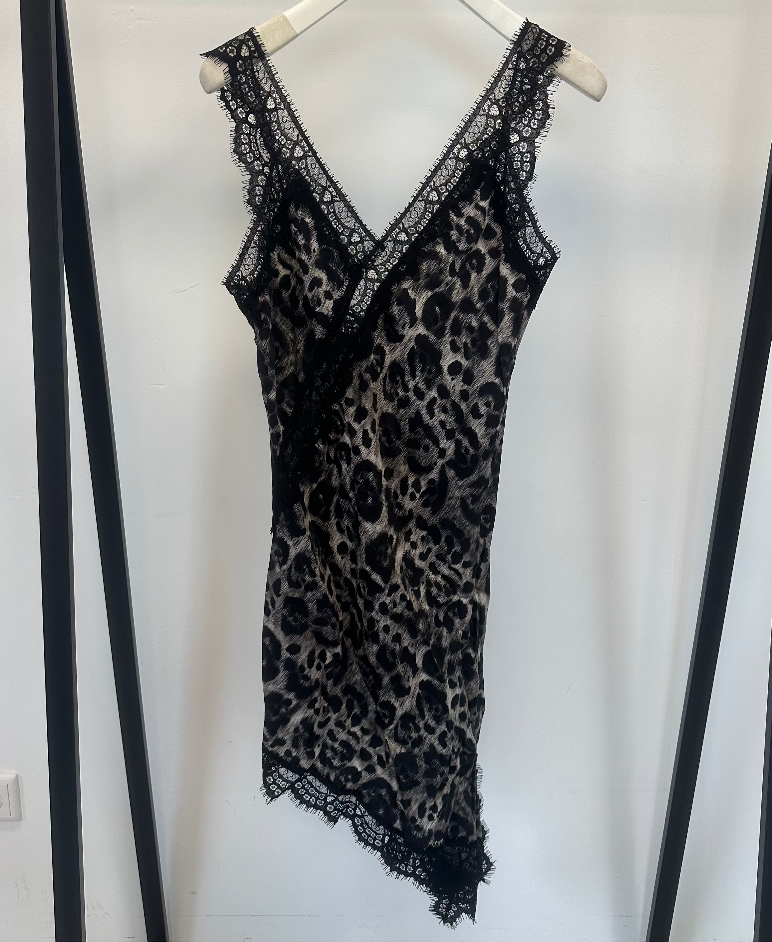Long Top Asymmetrical