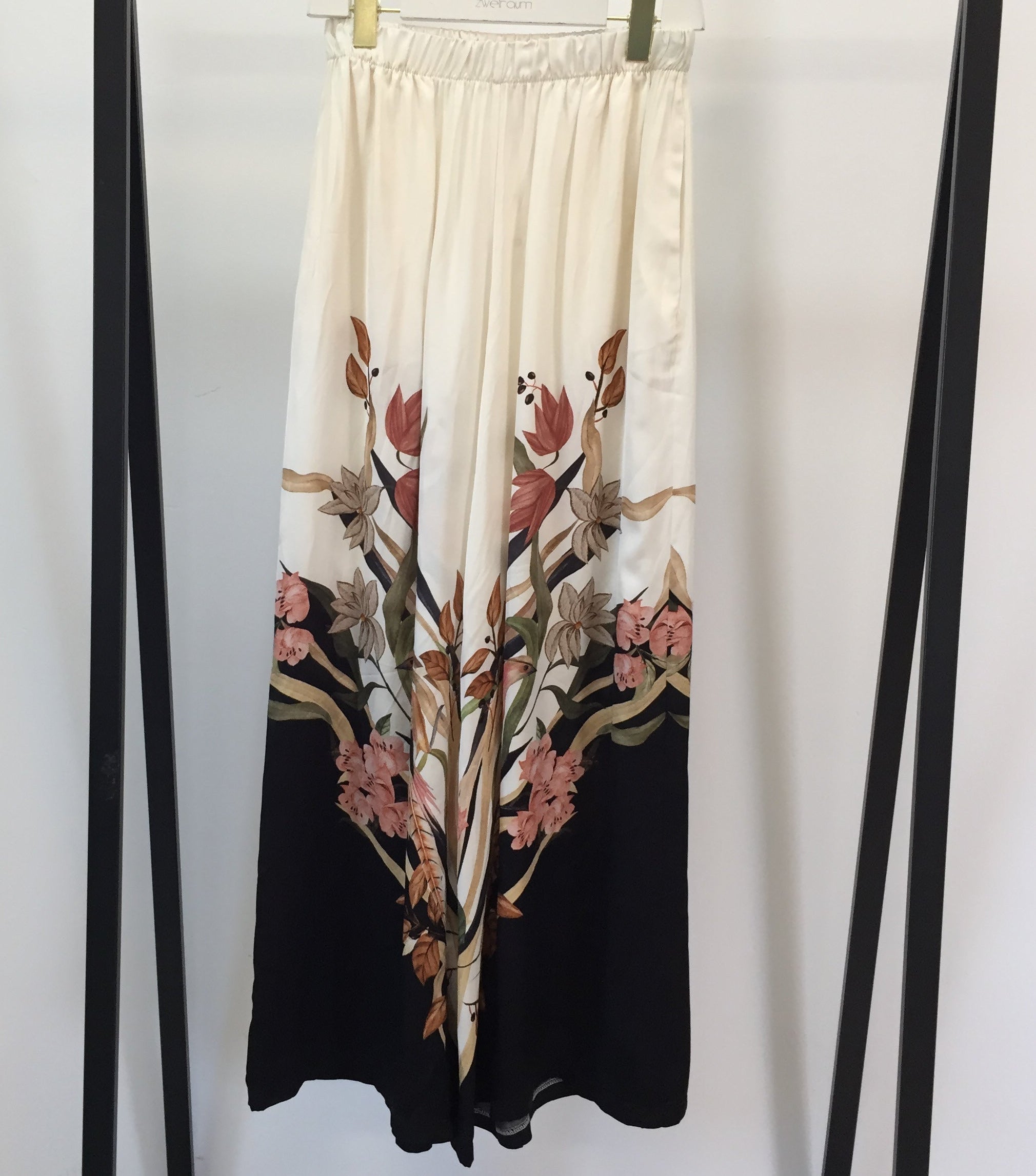 Flower Bird Loose Hose
