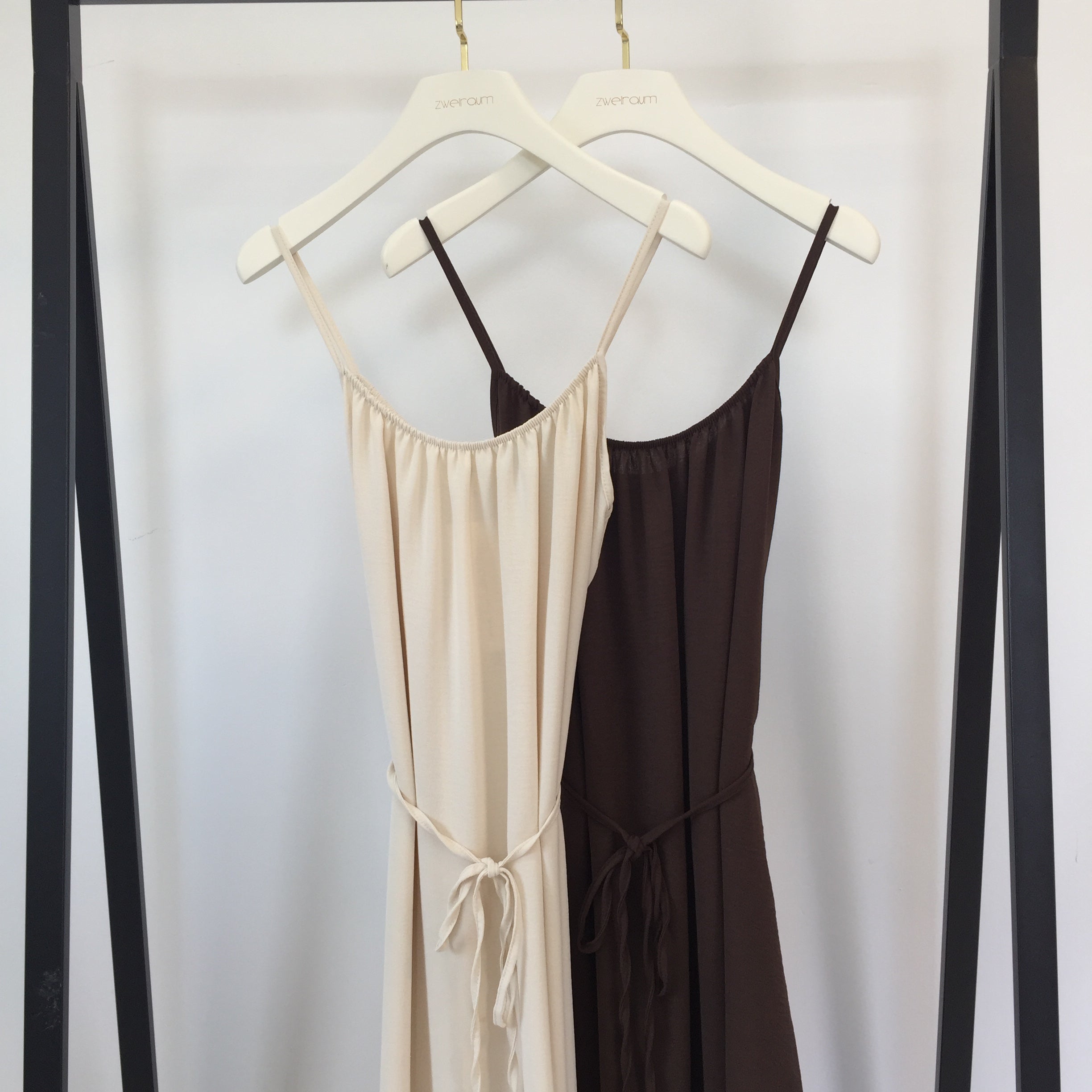 Spaghetti Kleid Volants