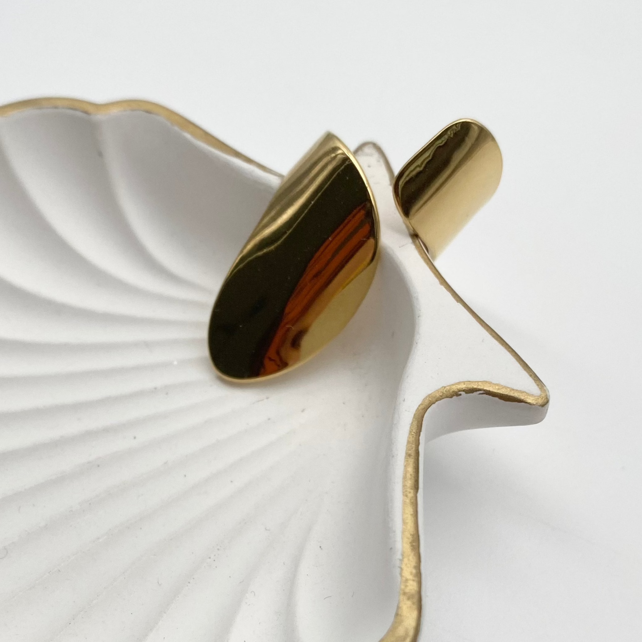 Ring Big Leaf
