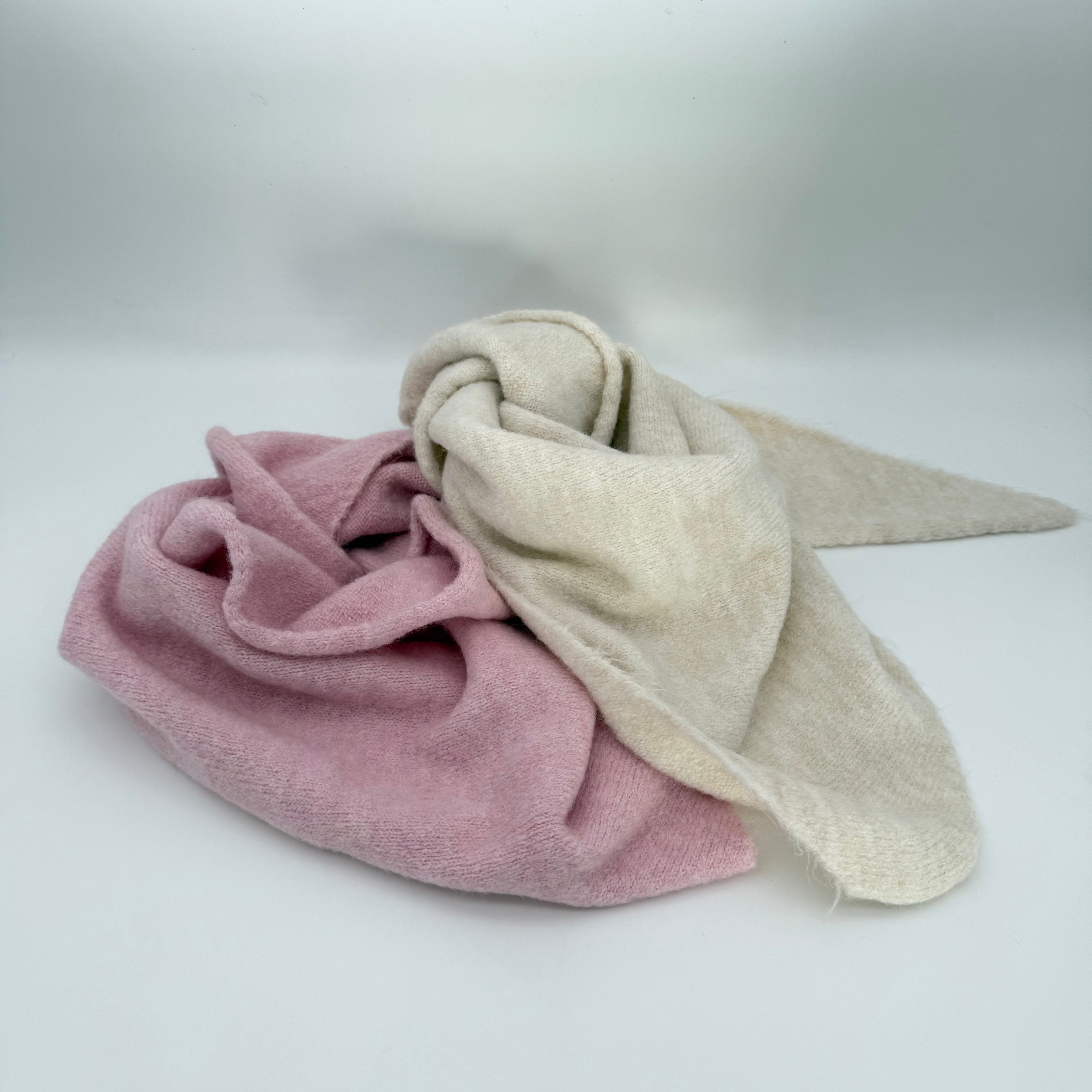 Triangle Tuch Soft Knit