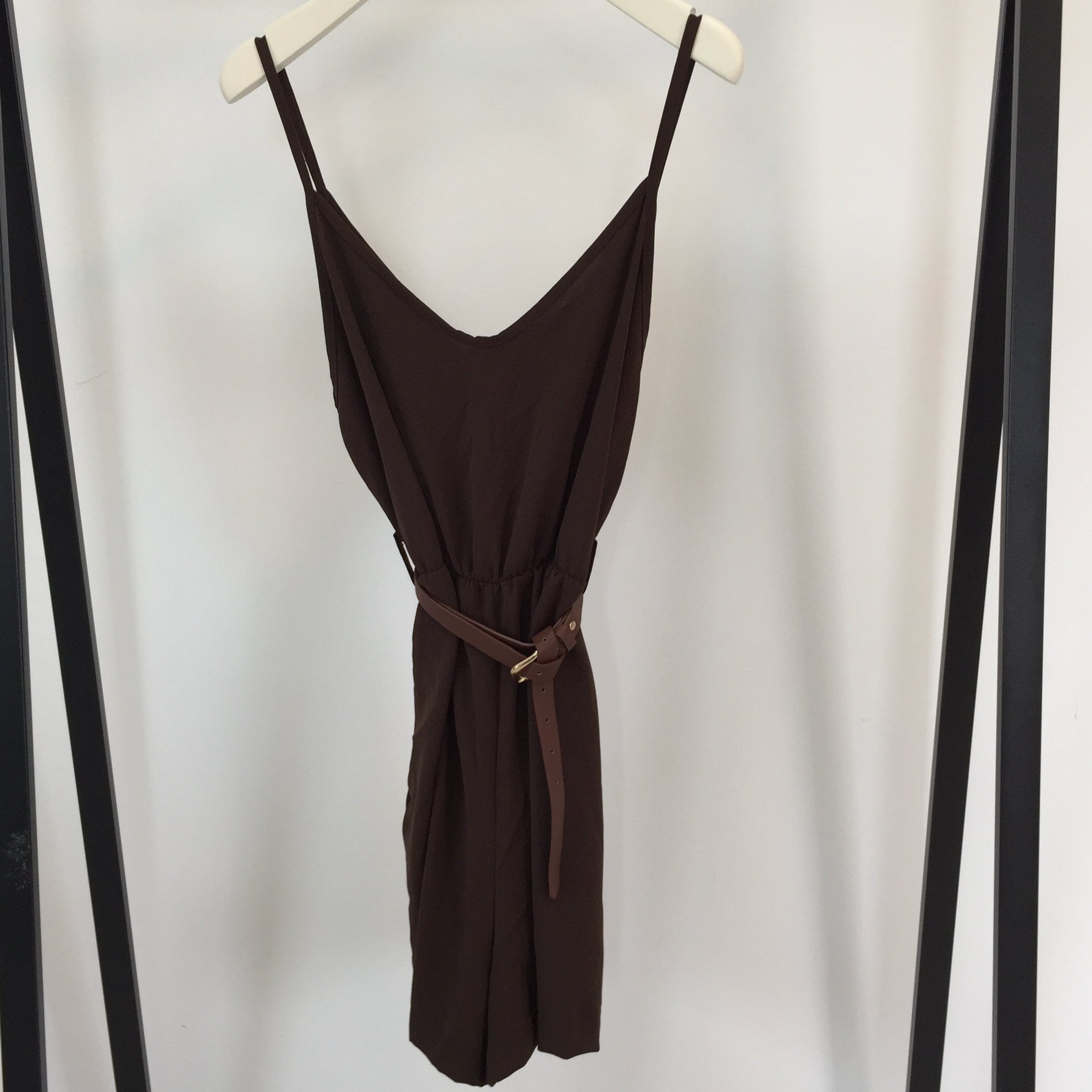Short Jumper Mit Gürtel