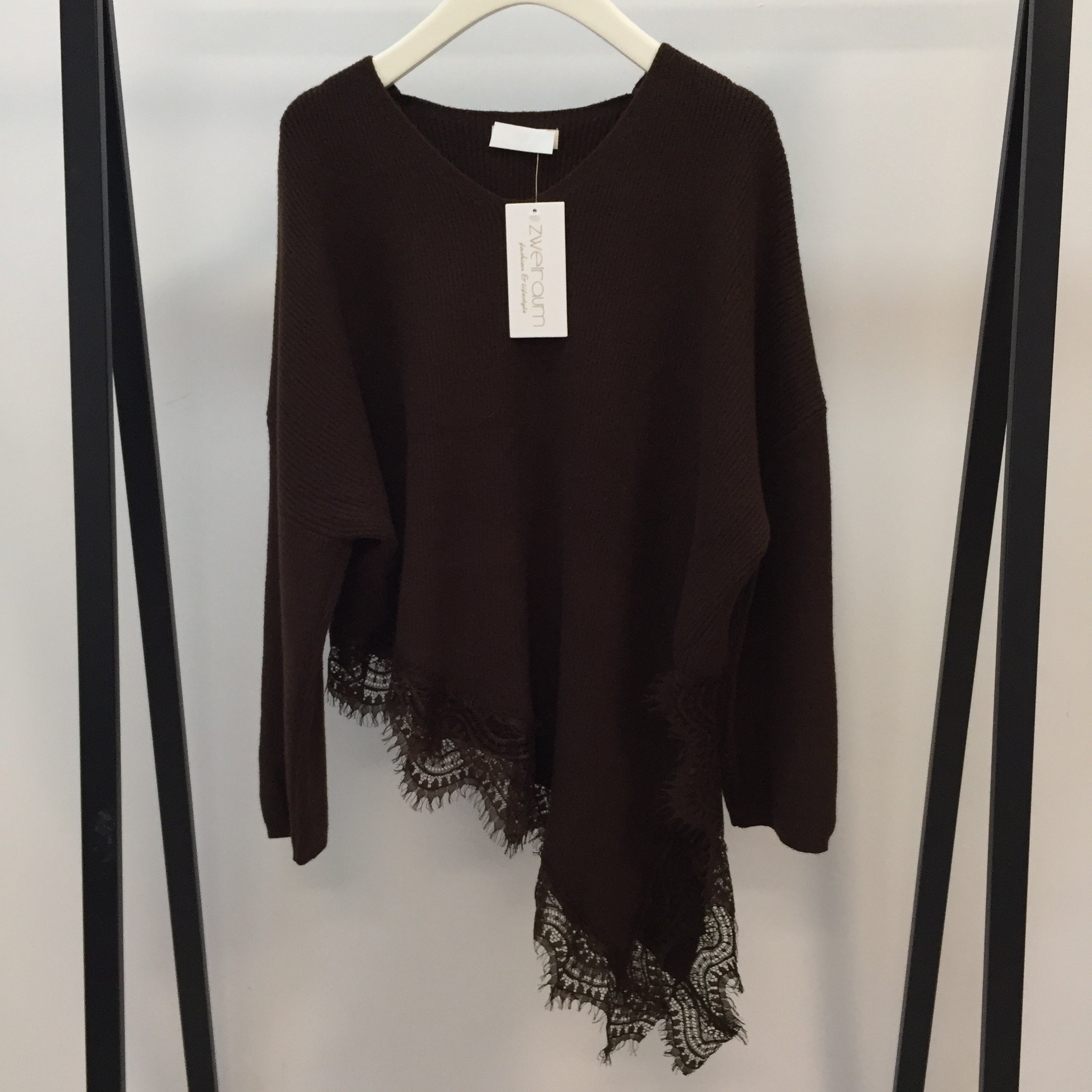 Strickpulli Lace Detail