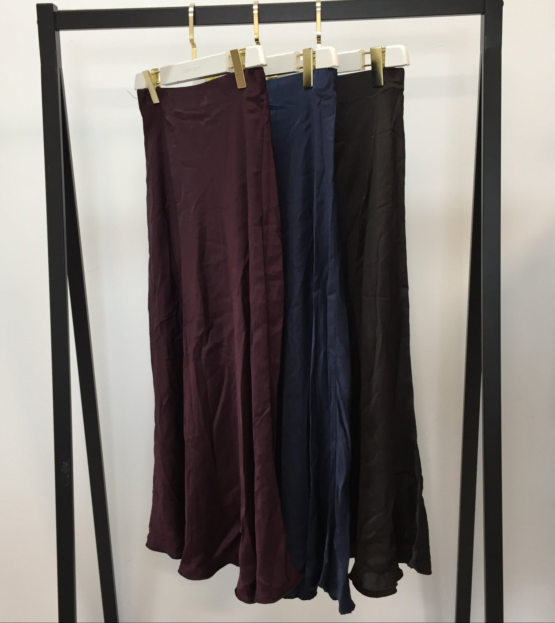 Long Rock Silky Loose