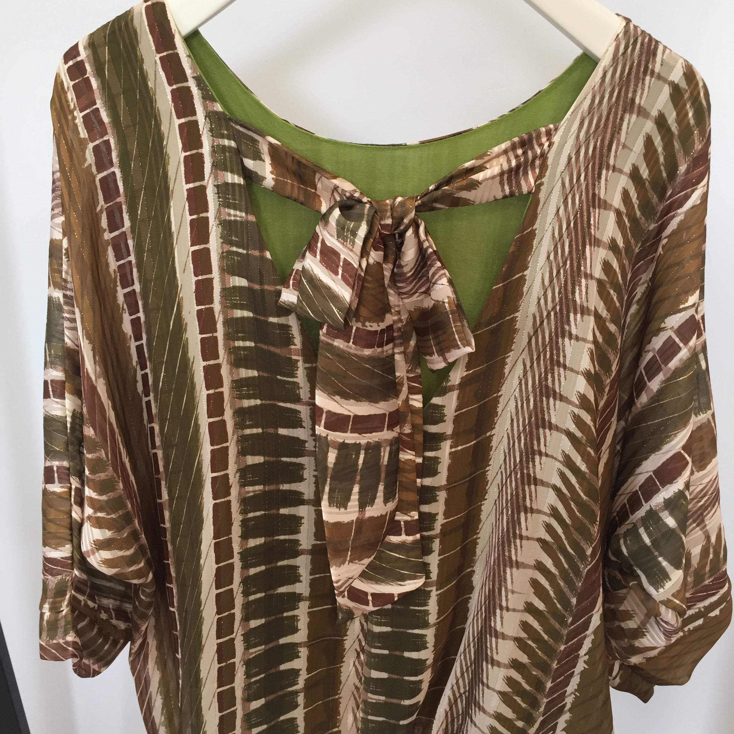 Bluse Brush Pattern