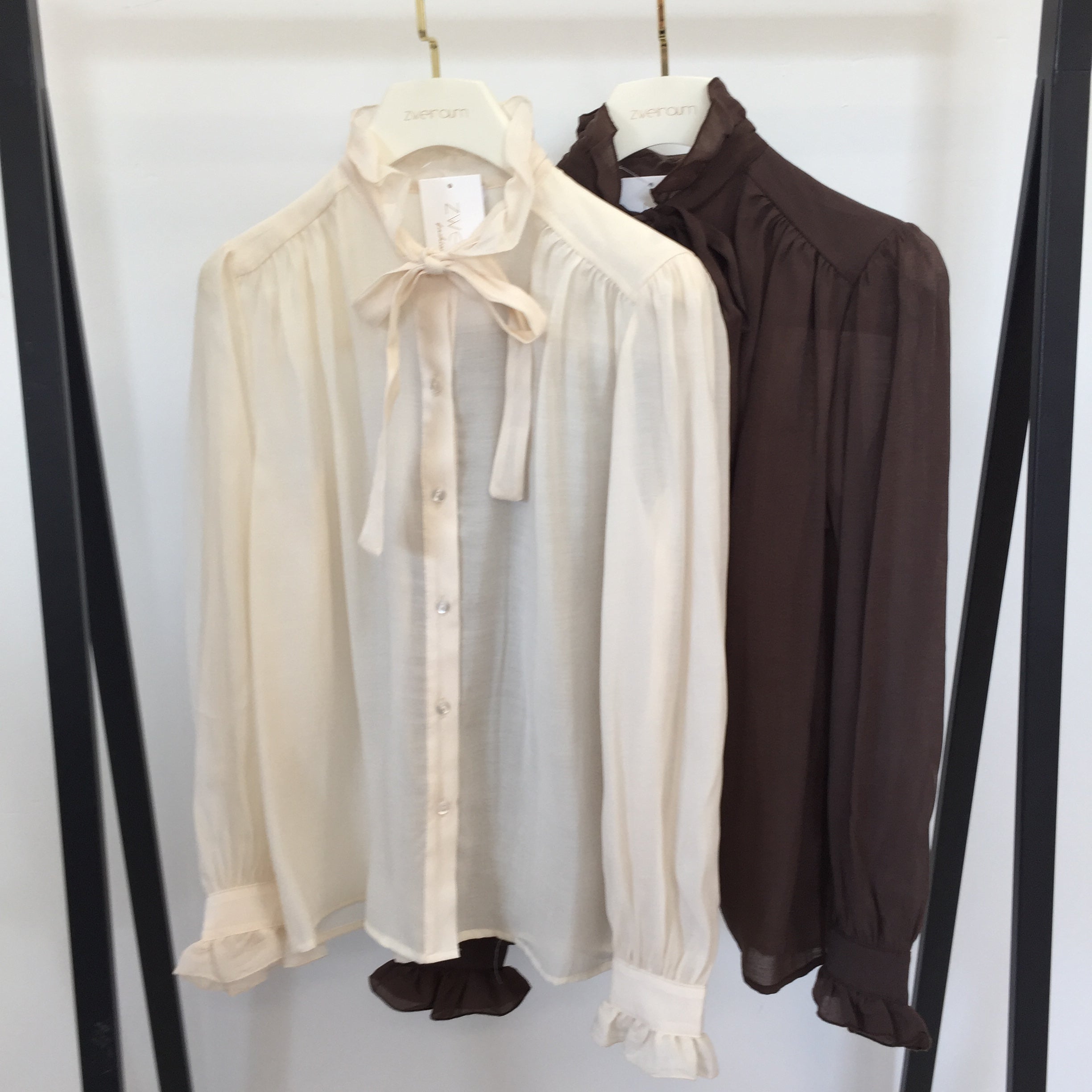 Bluse Collar Ruffles