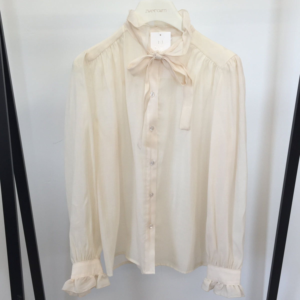 Bluse Collar Ruffles