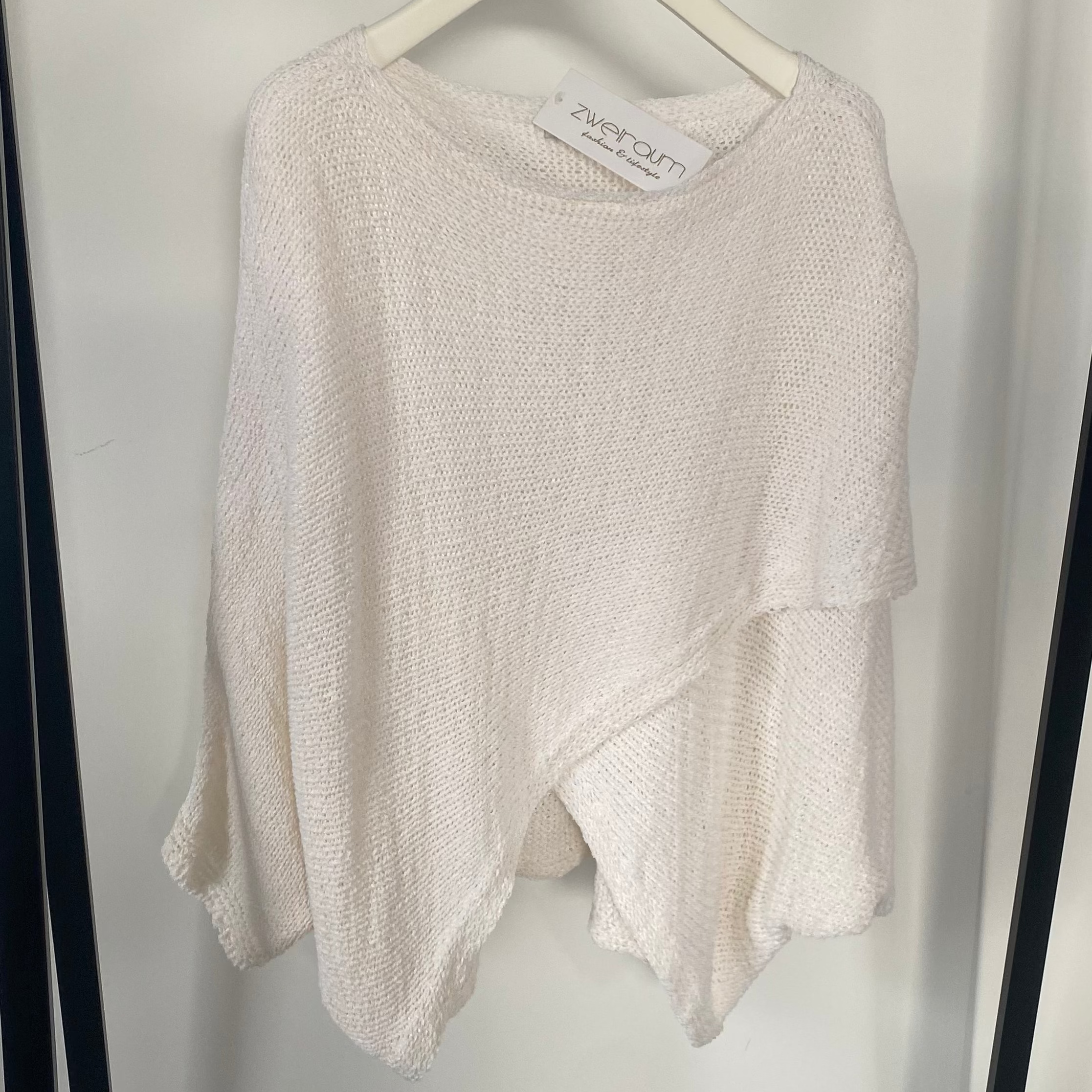 Knit Pulli Front Wrapped