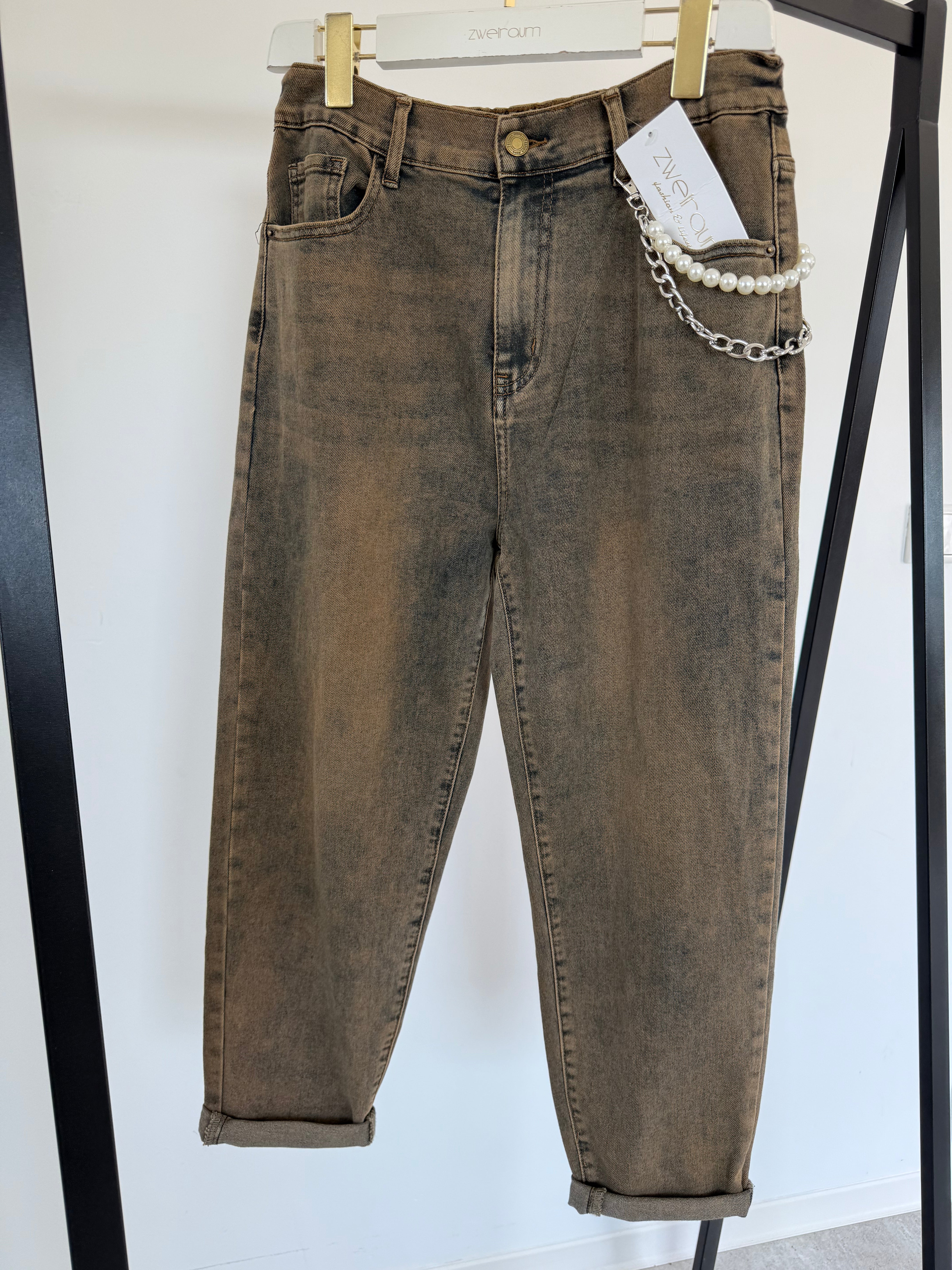Jeans Pearl Detail