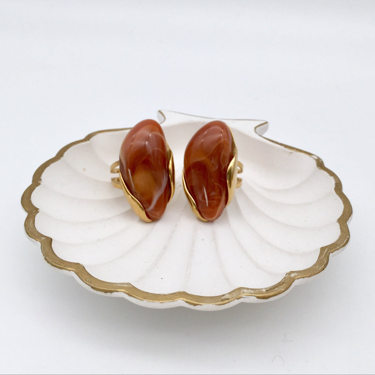 Ring Amber