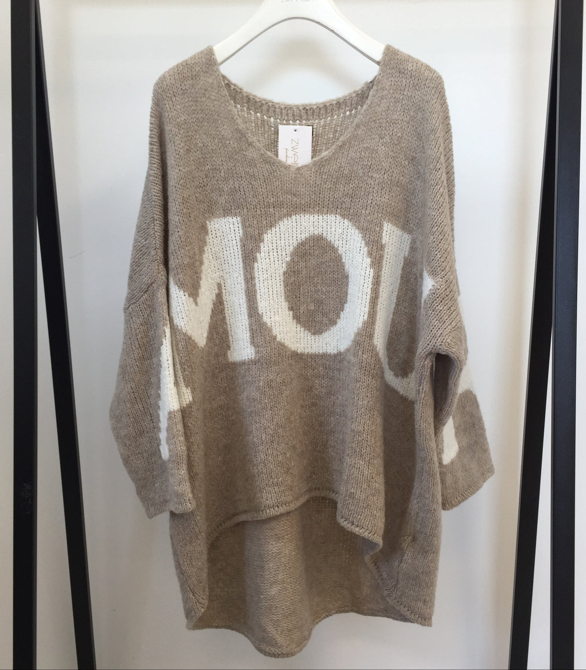 Oversize Pulli Amour