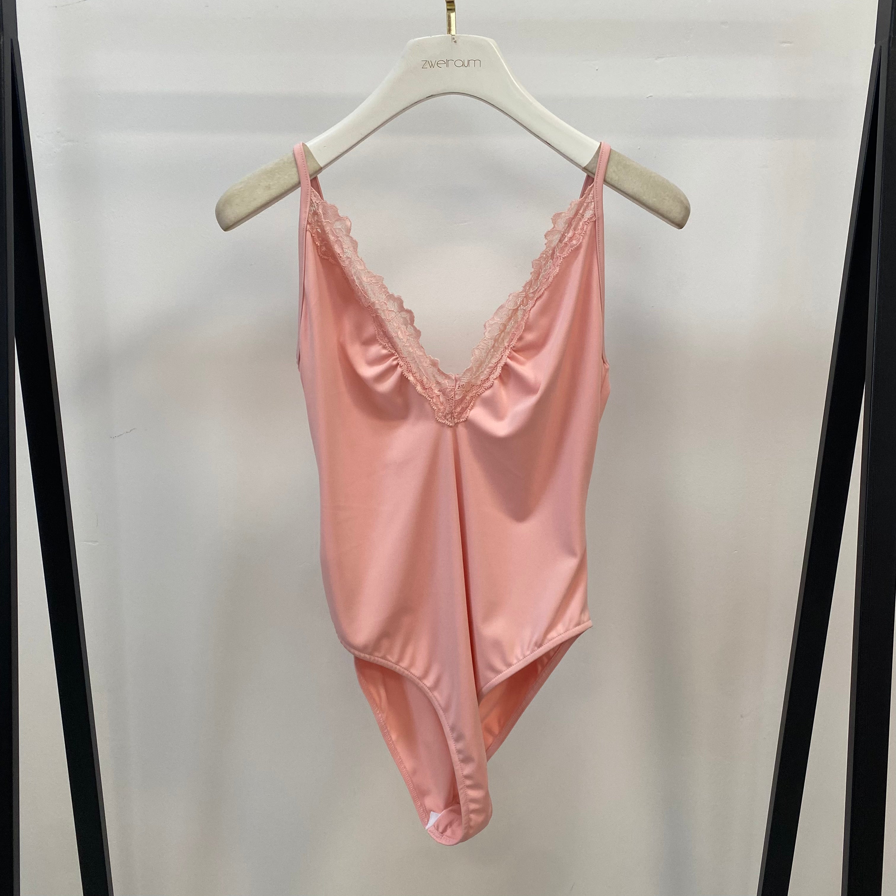 Body Lace Ausschnitt