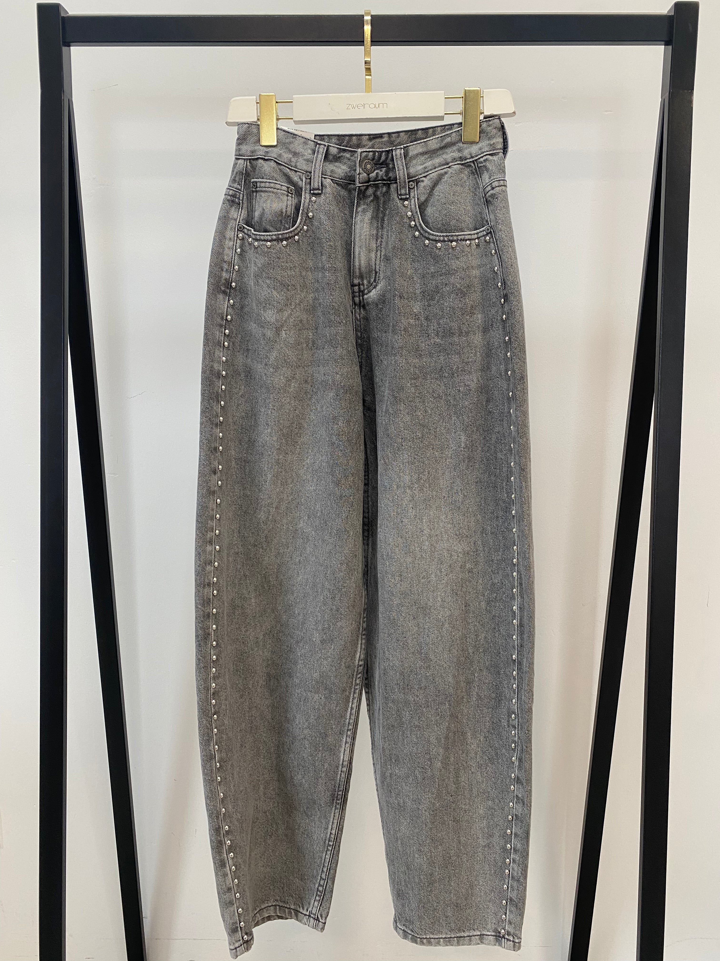 Jeans Side Studs