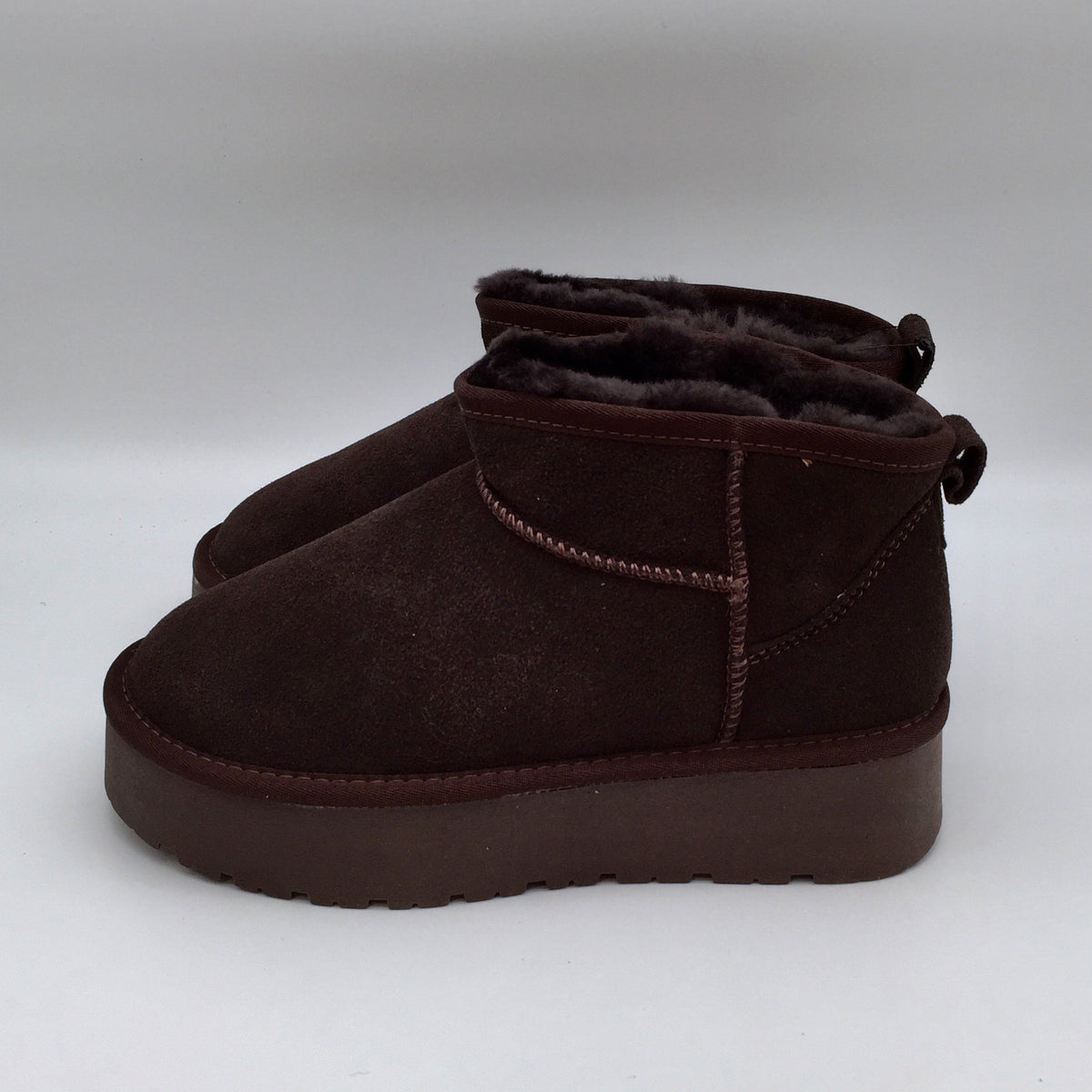 Mini Boots Cosy