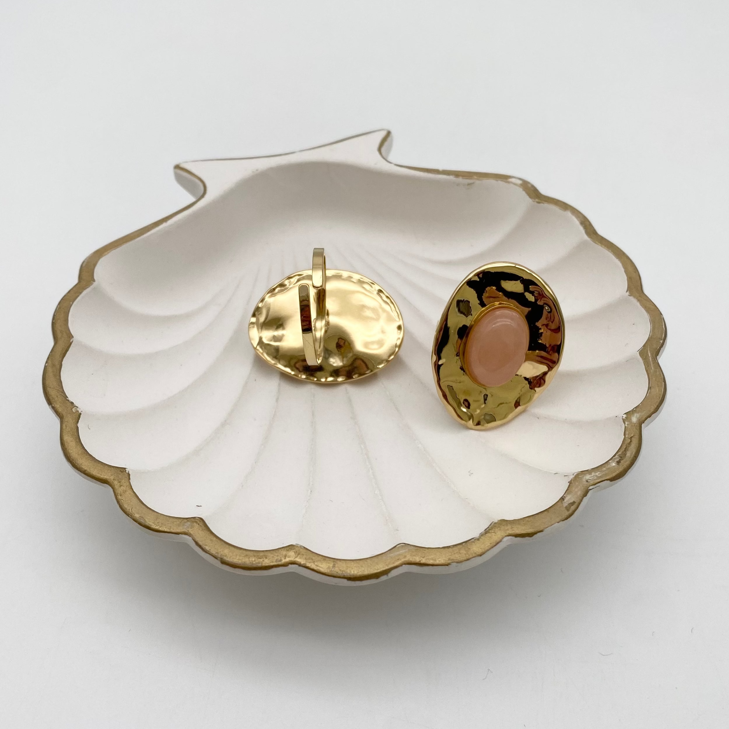 Ring Plate and Stone