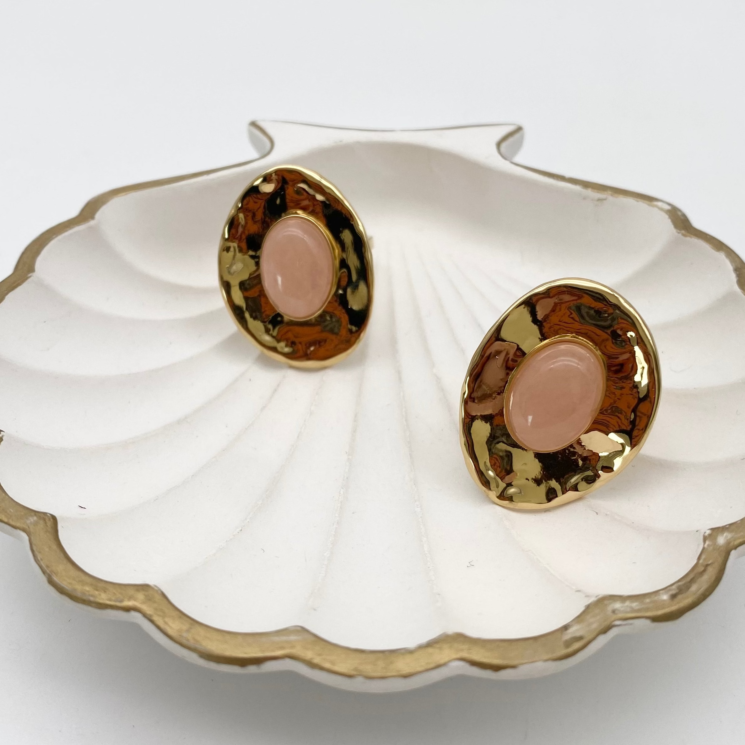 Ring Plate and Stone