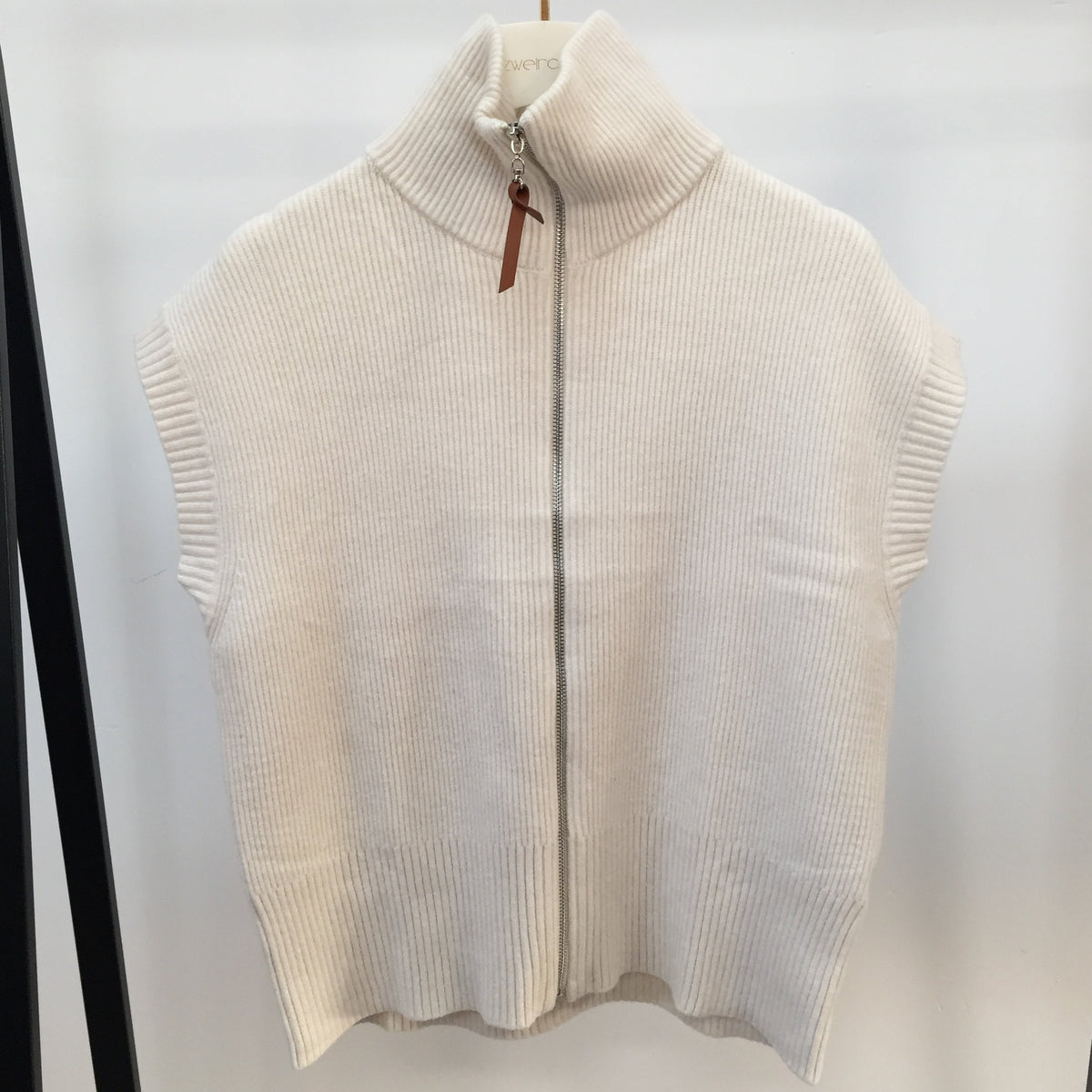 Zip Strickweste High Collar