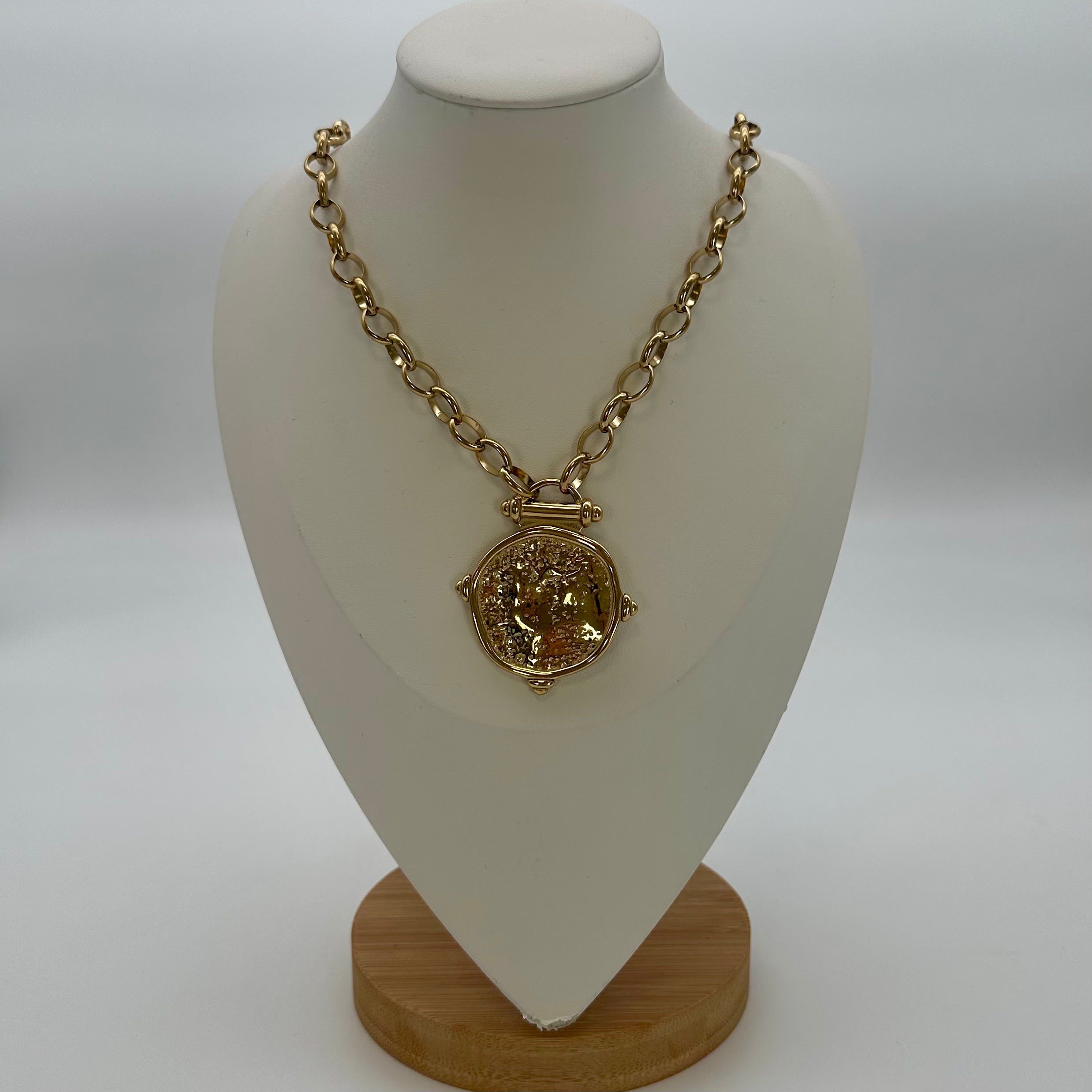 Long Kette Big Pendant