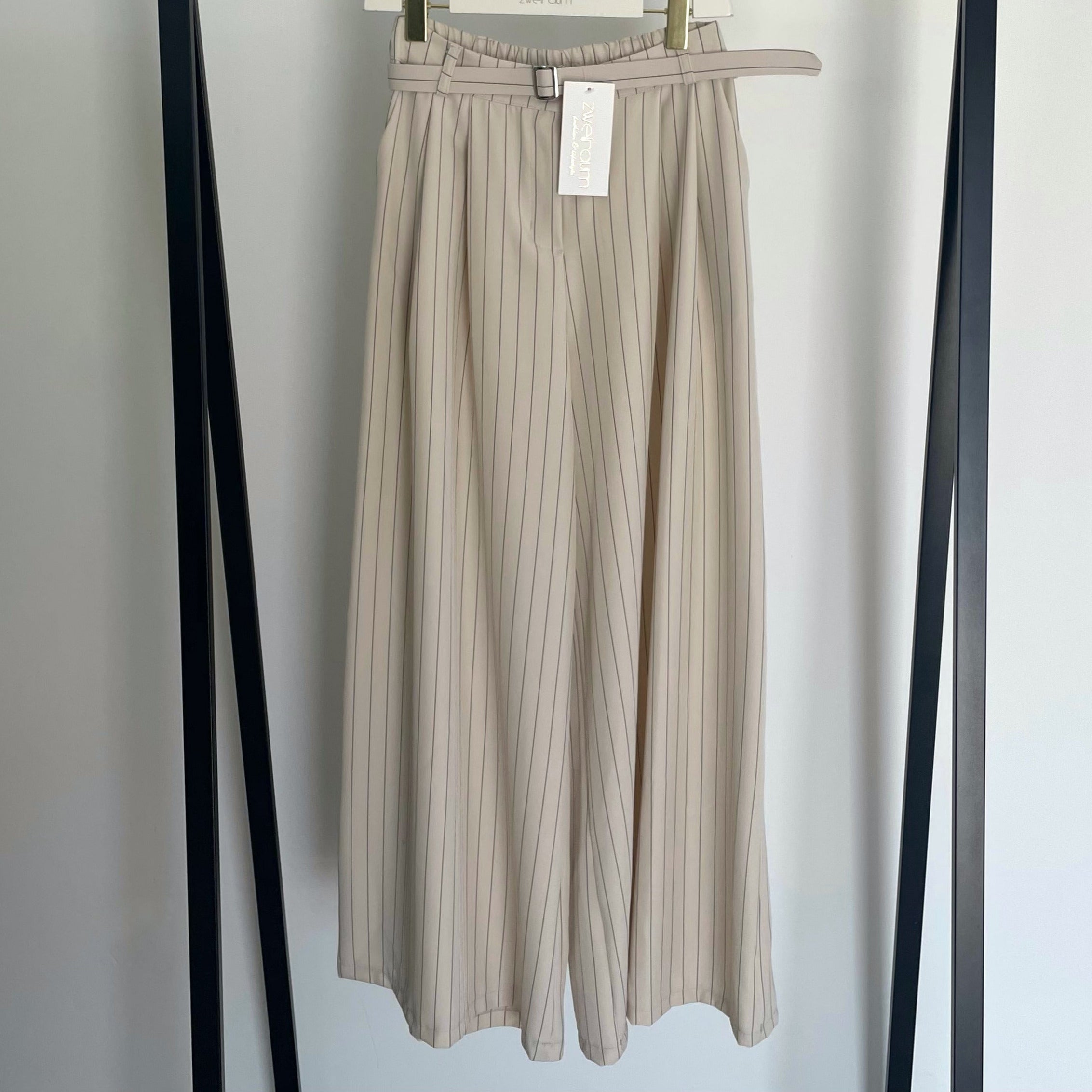 Hose Wide Leg Fine Stripes