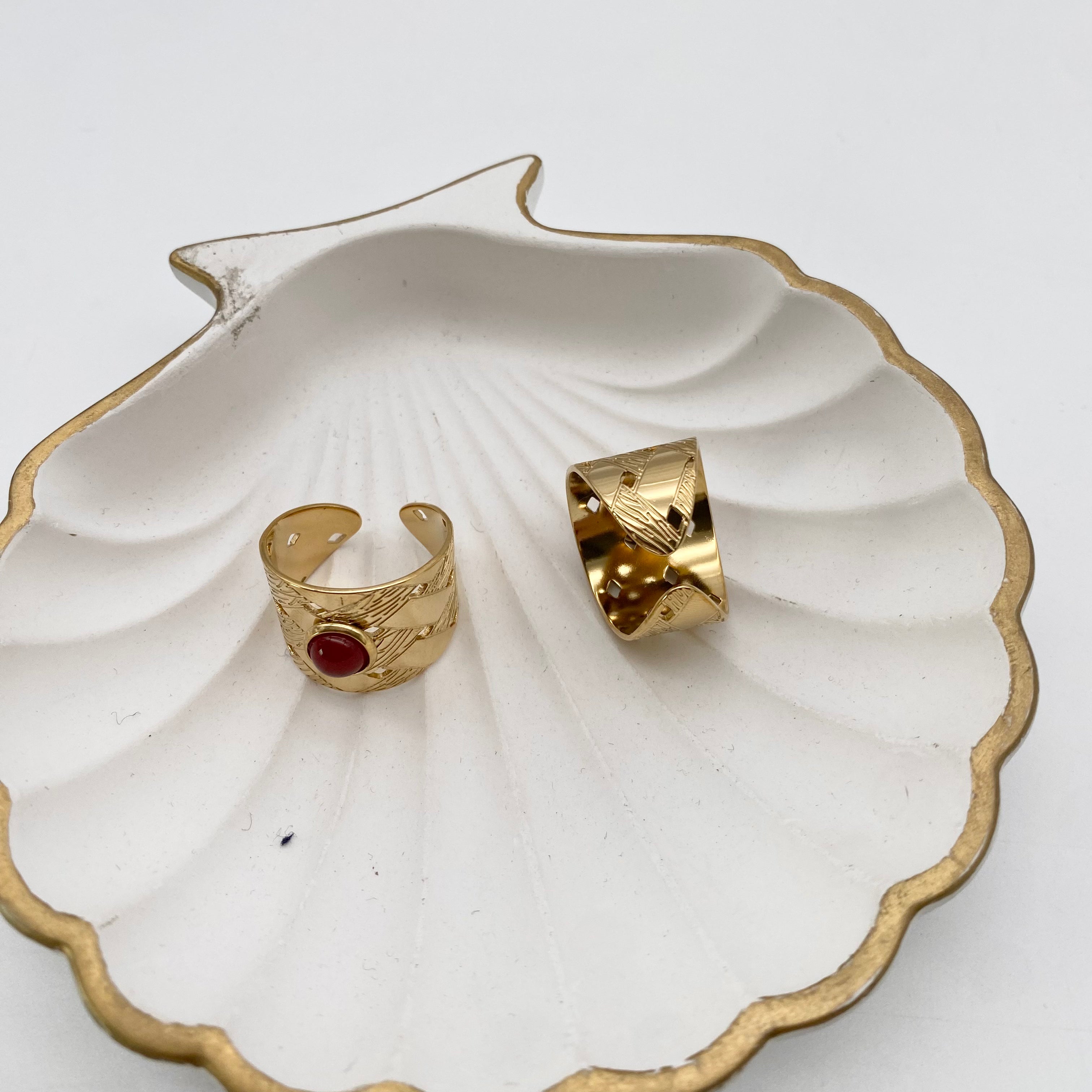Ring Woven Stone
